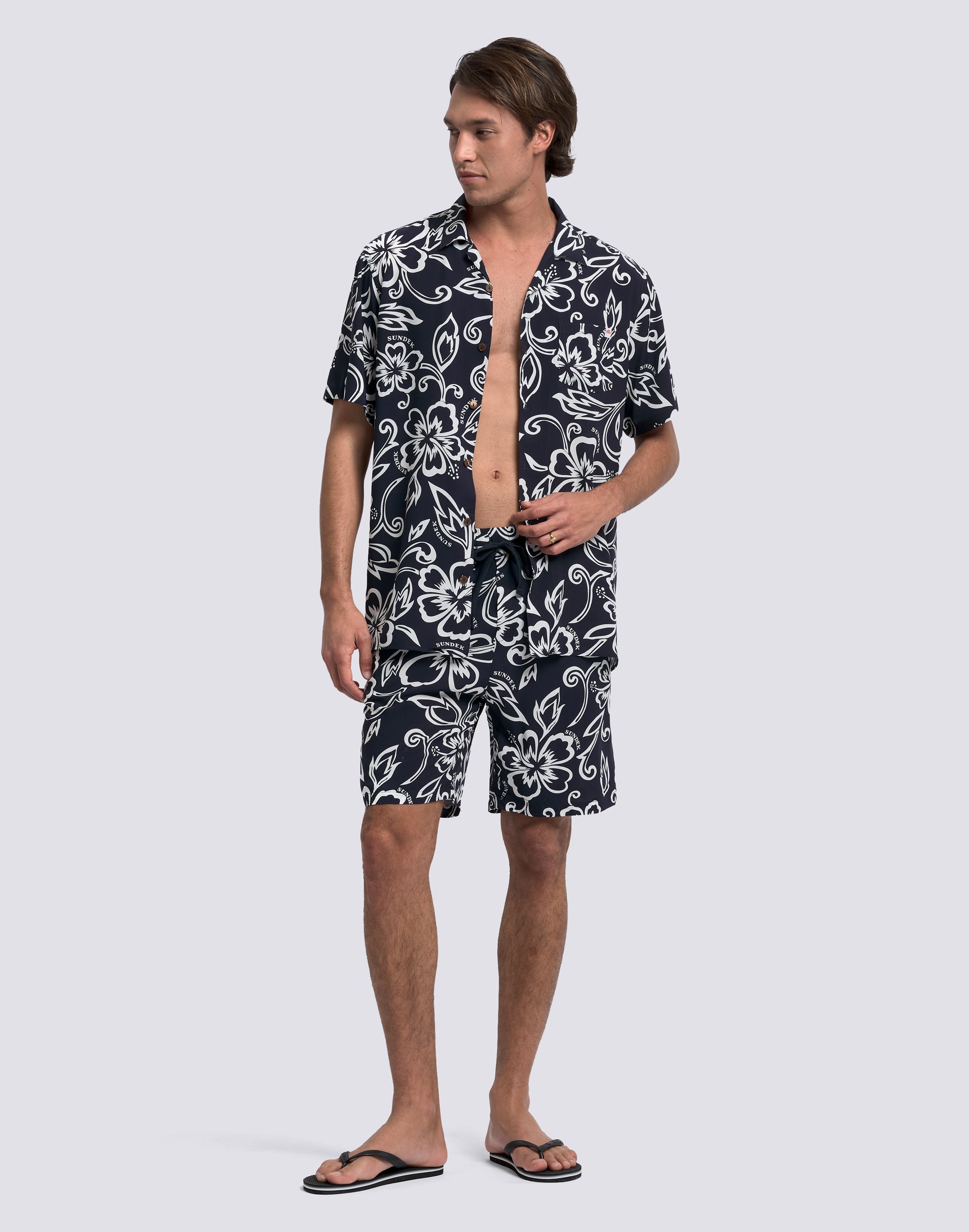 sundek-walkshort-uomo-stampato-viscosa-popline-vita-elastica image 3