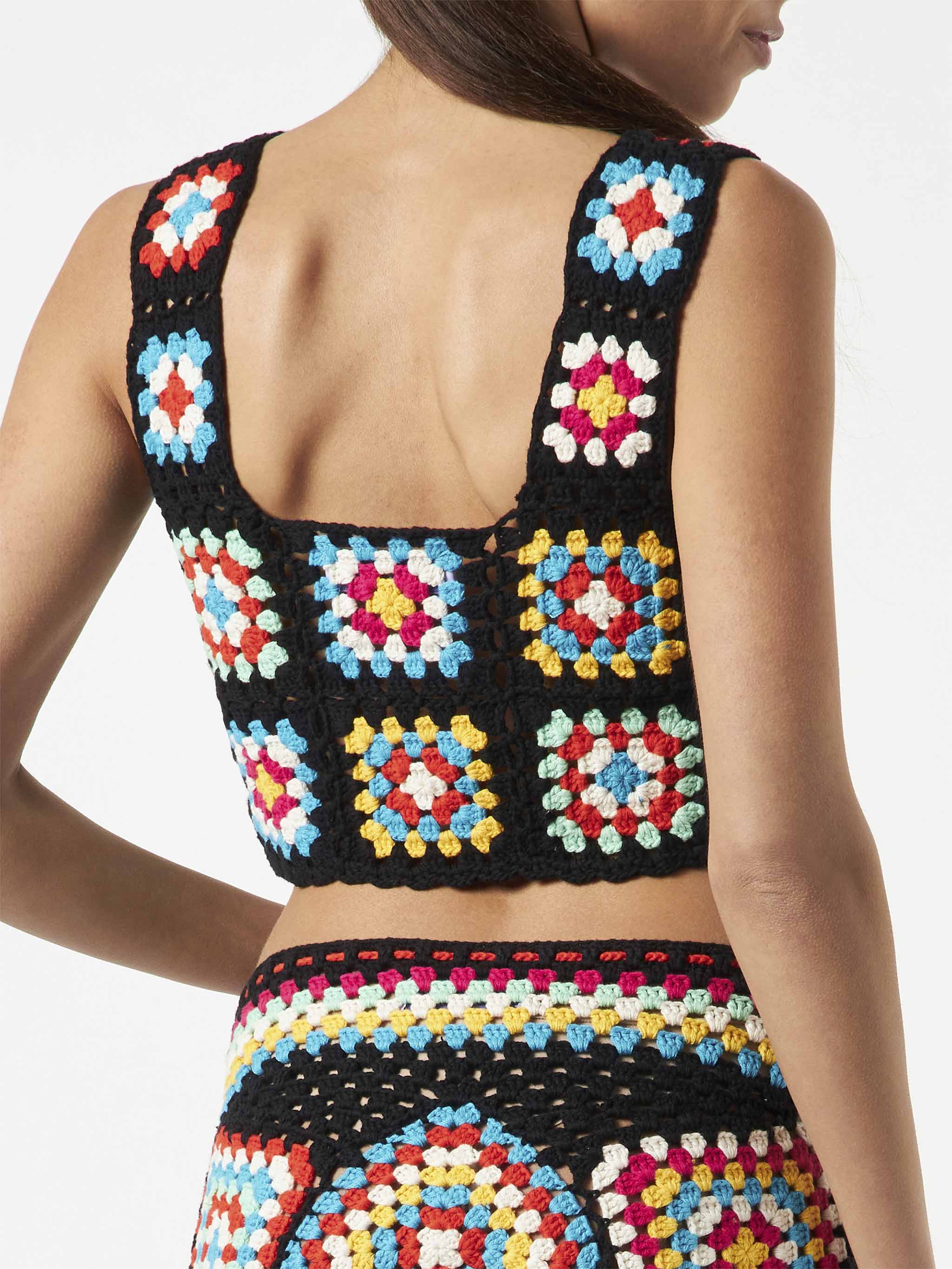 mc2-saint-barth-top-halima-crochet-multicolor-su-base-nera image 3