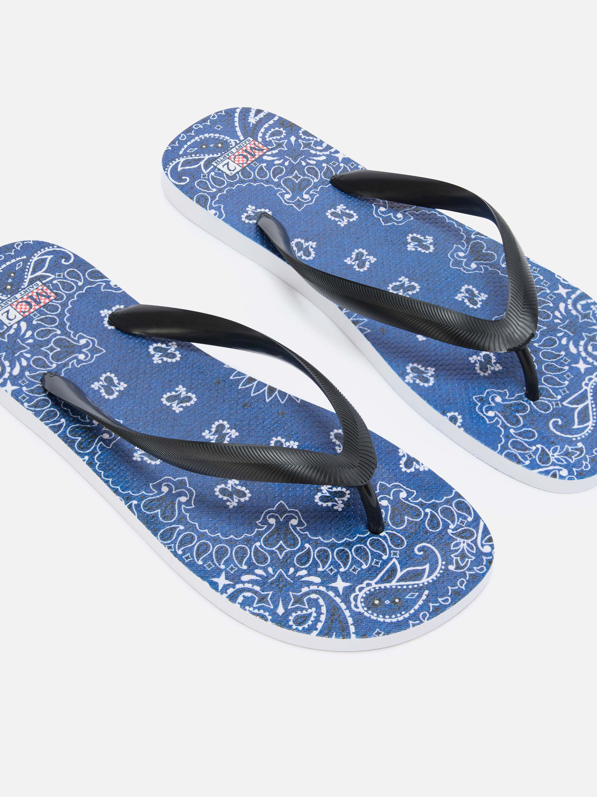 mc2-saint-barth-tommy-infradito-slip-on-bambino-in-gomma-con-stampa-bandana-blu- image 2
