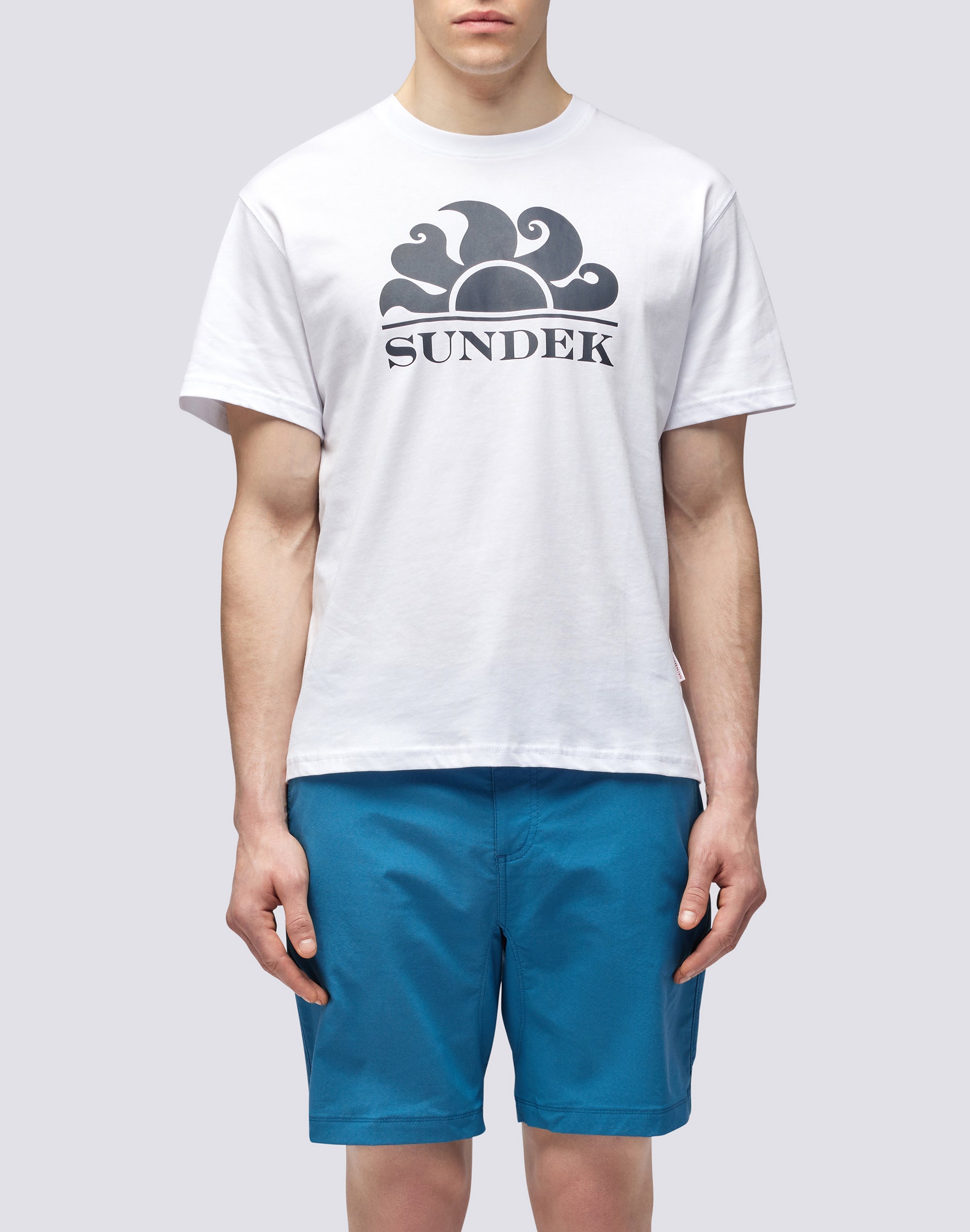 sundek-t-shirt-uomo-girocollo-in-cotone-con-maxi-logo-stampato-2 image 2