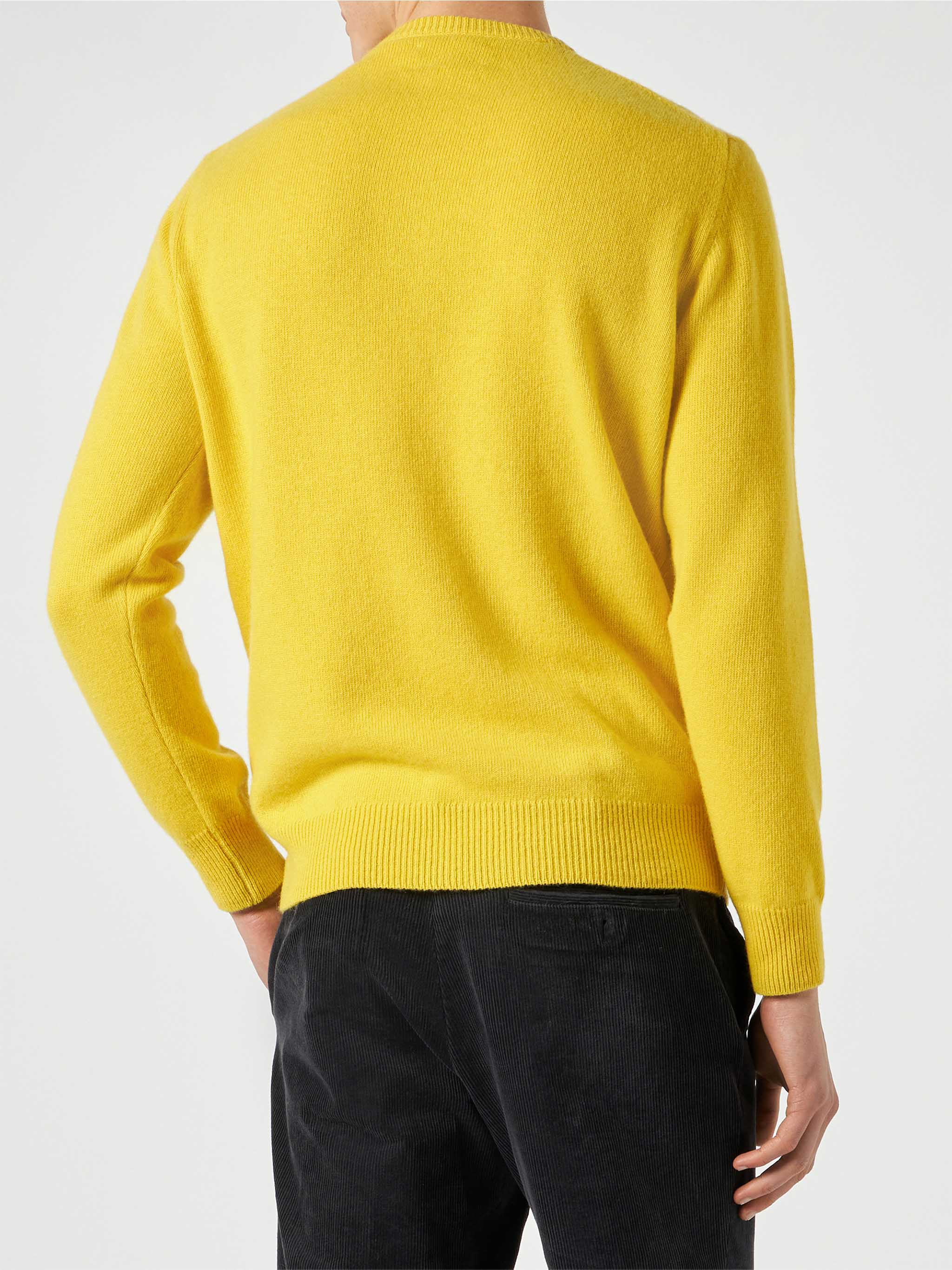 mc2-saint-barth-maglione-girocollo-heron-jacquard-life-s-two-shots-giallo-da-uom image 3
