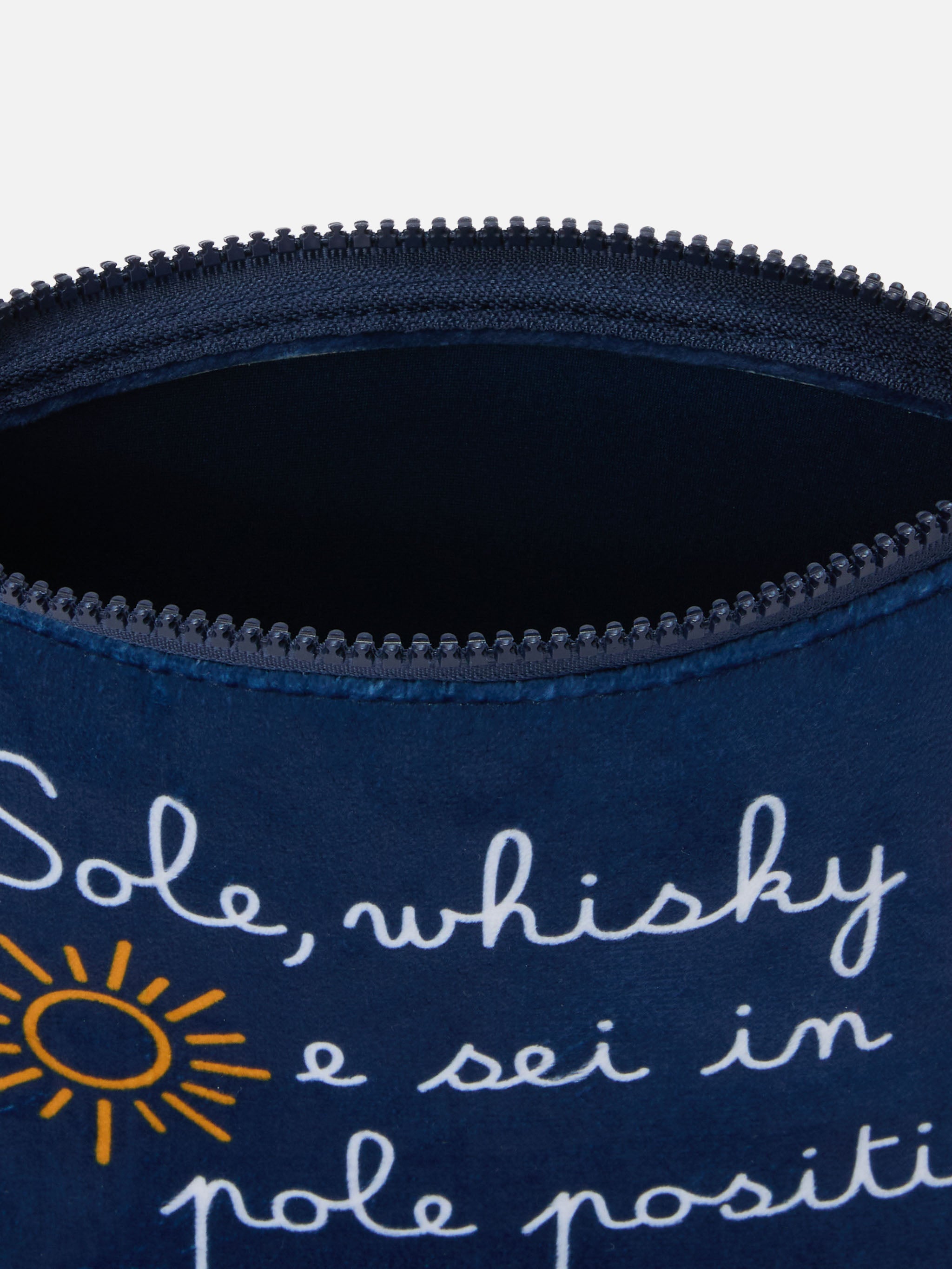 mc2-saint-barth-pochette-aline-in-lana-con-stampa-sole-vacanze-di-natale-edizion image 4