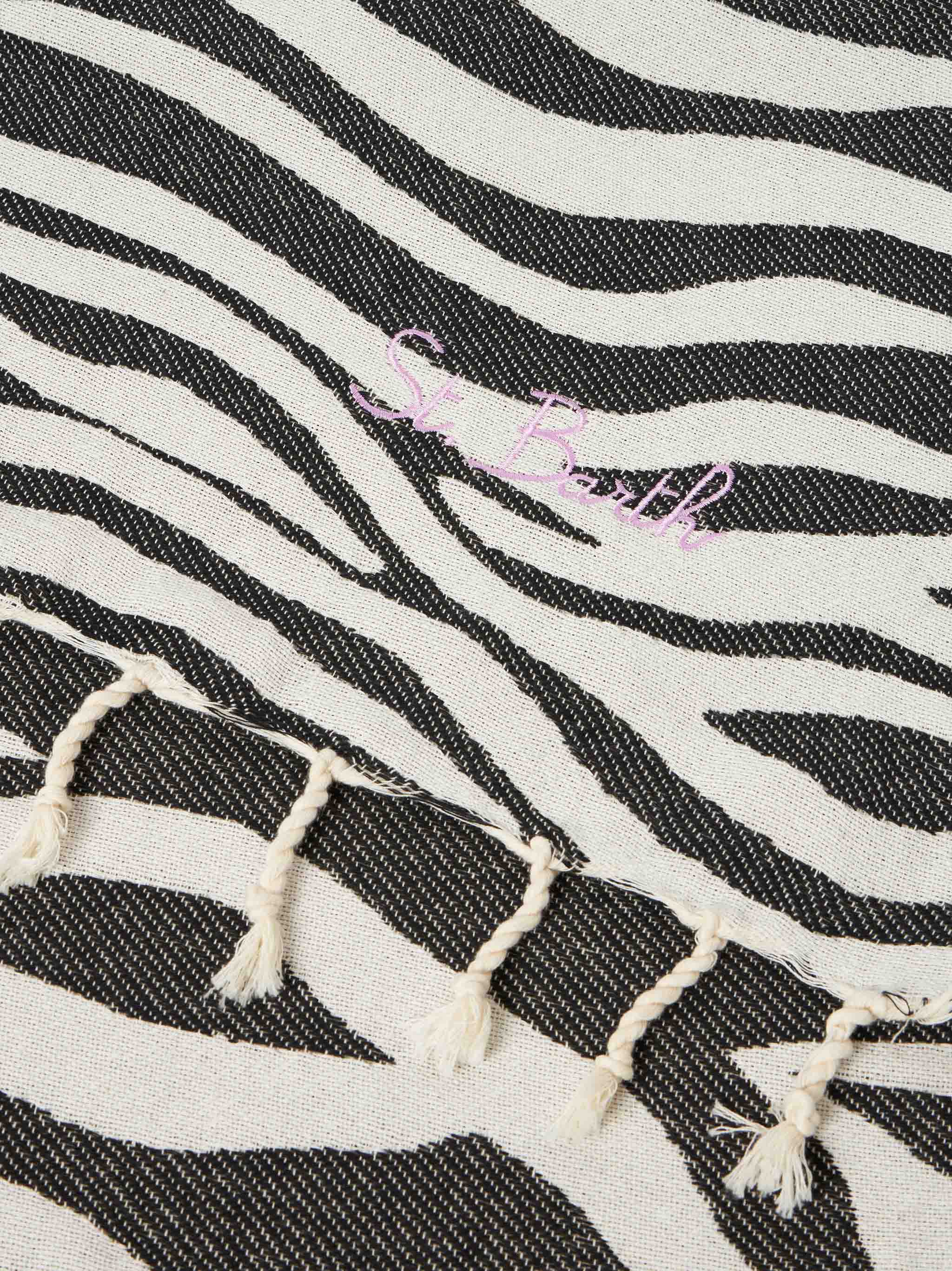 mc2-saint-barth-fout009-telo-mare-foutas-in-cotone-jacquard-zebrato image 3