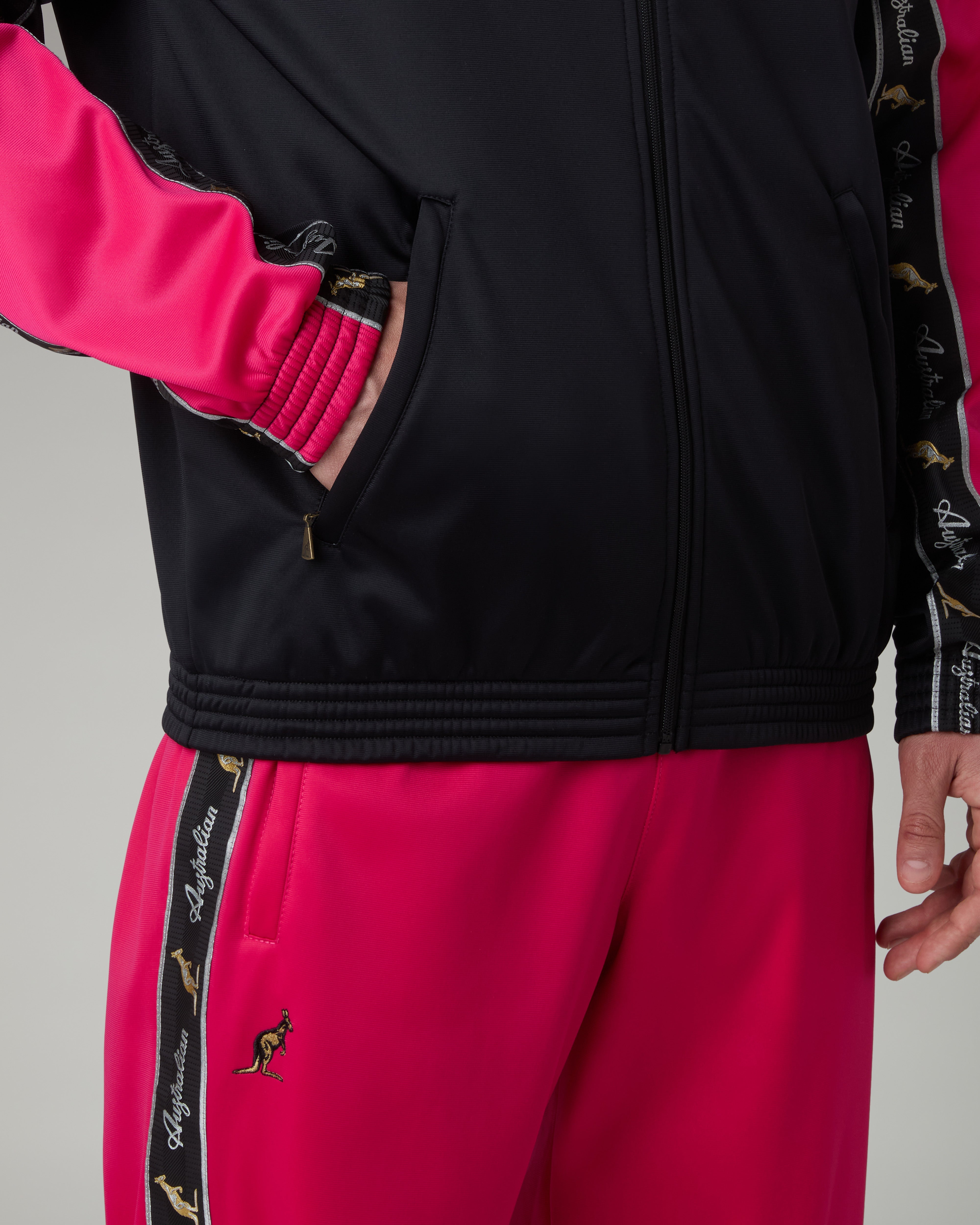 australian-duo-track-jacket-giacca-in-acetato-fuxia-con-banda image 5