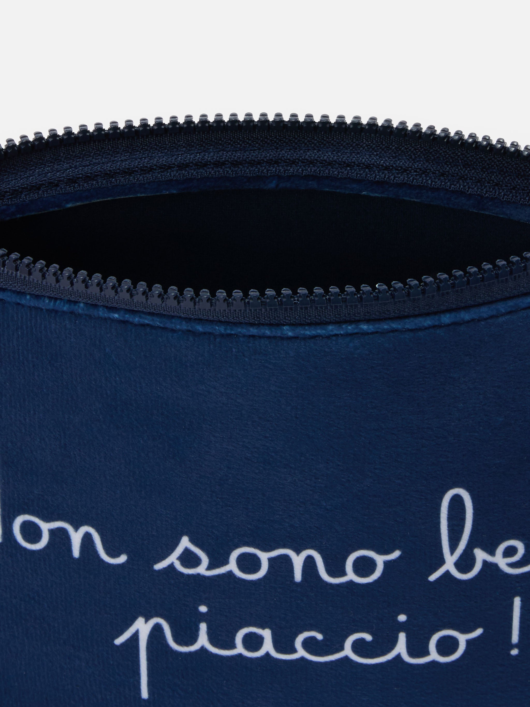 mc2-saint-barth-pochette-aline-in-lana-vacanze-di-natale-non-sono-bello-piaccio image 4