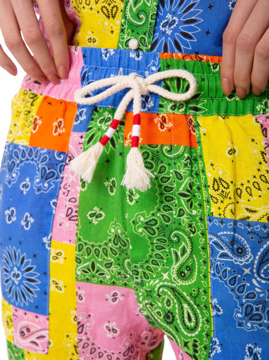 mc2-saint-barth-pantaloni-millie-in-lino-con-stampa-bandana-multicolore image 6