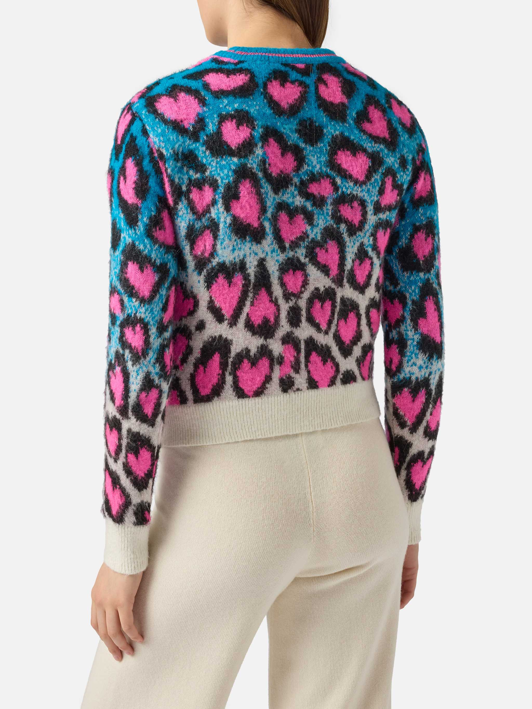 mc2-saint-barth-maglione-new-queen-girocollo-crop-con-intarsio-leopard-hearts-in image 3