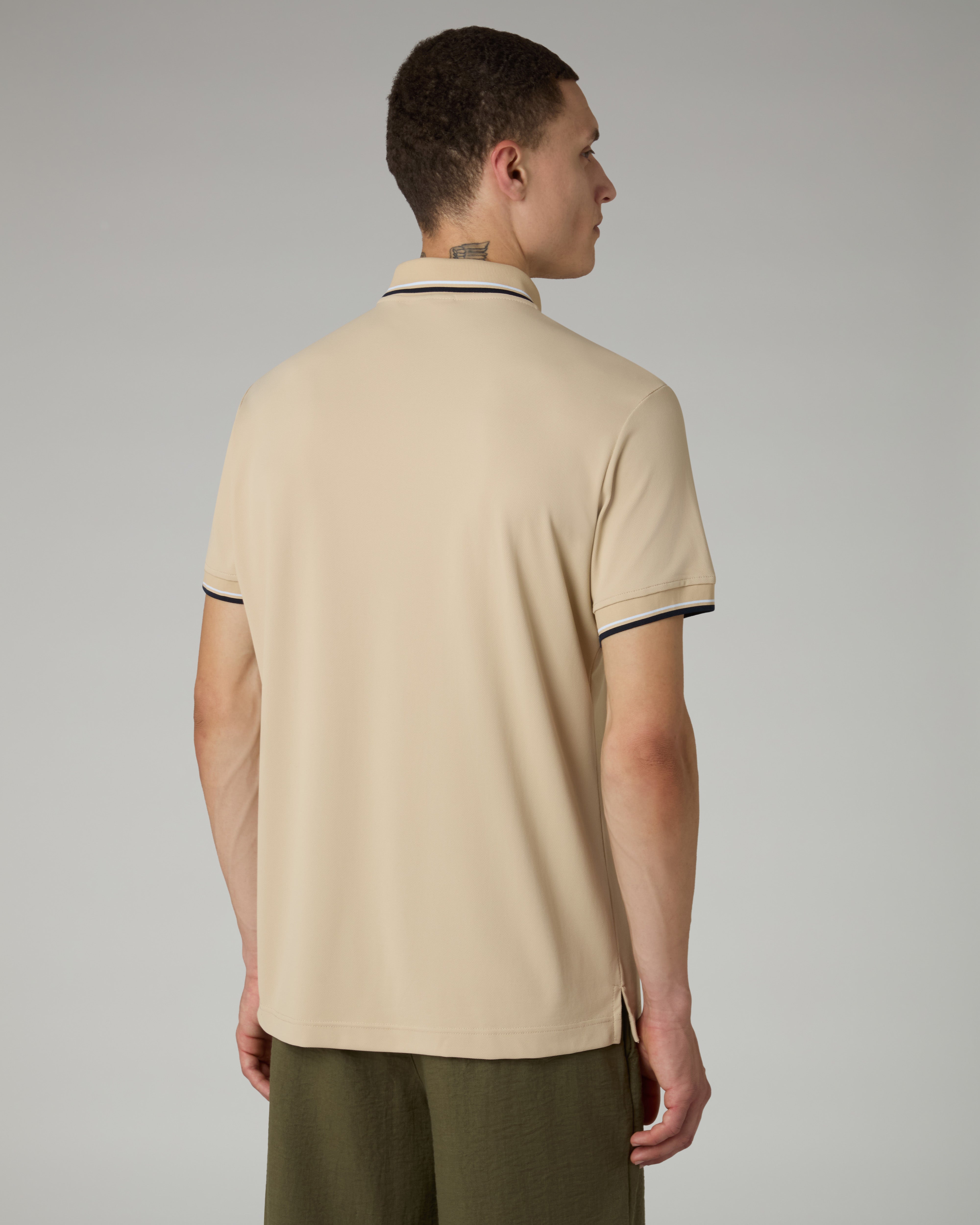australian-2-stripes-polo-shirt-polo-tecnica-sabbia image 3