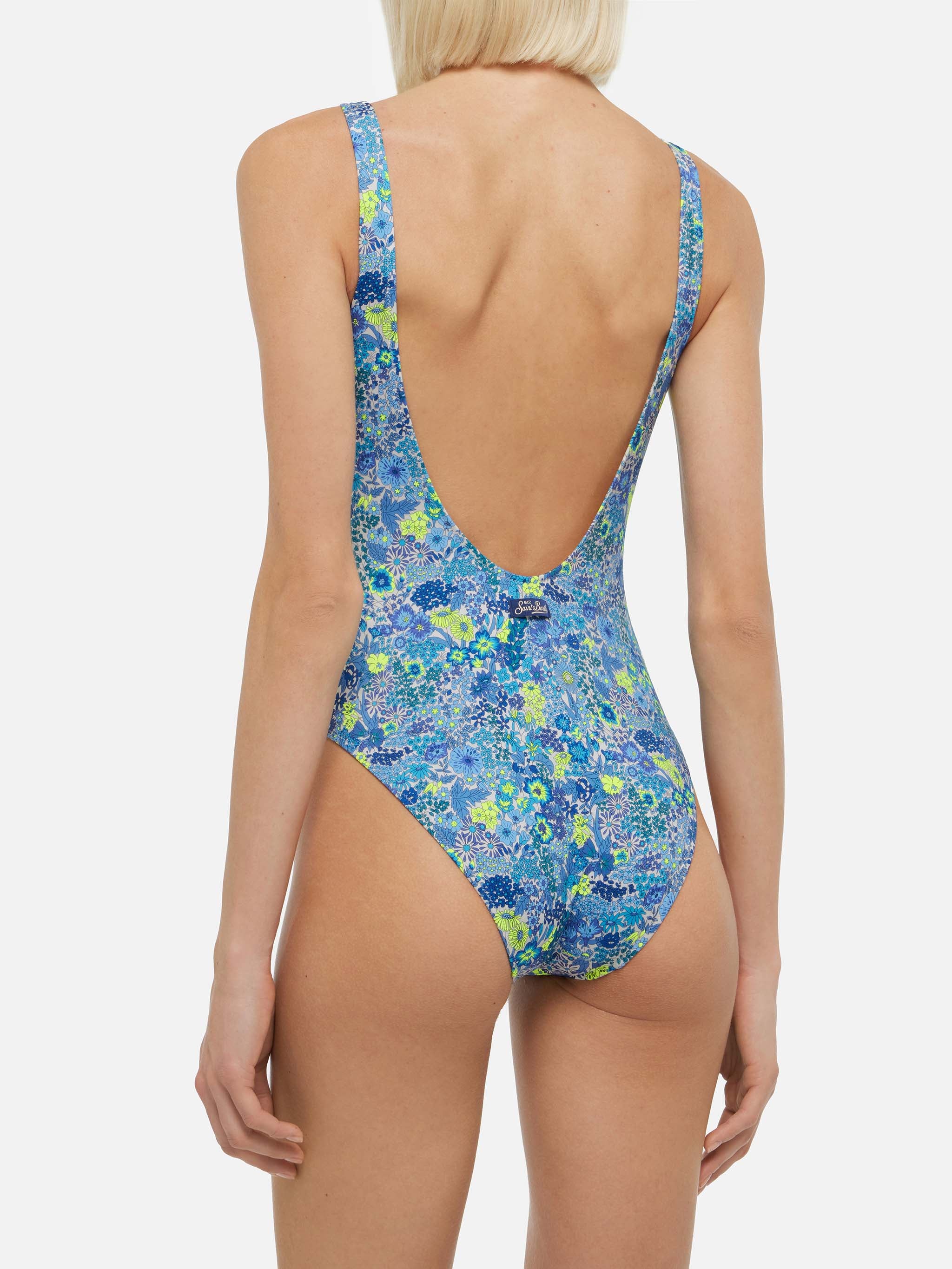 mc2-saint-barth-lora-costume-intero-donna-blu-stampa-margaret-annie-liberty image 4
