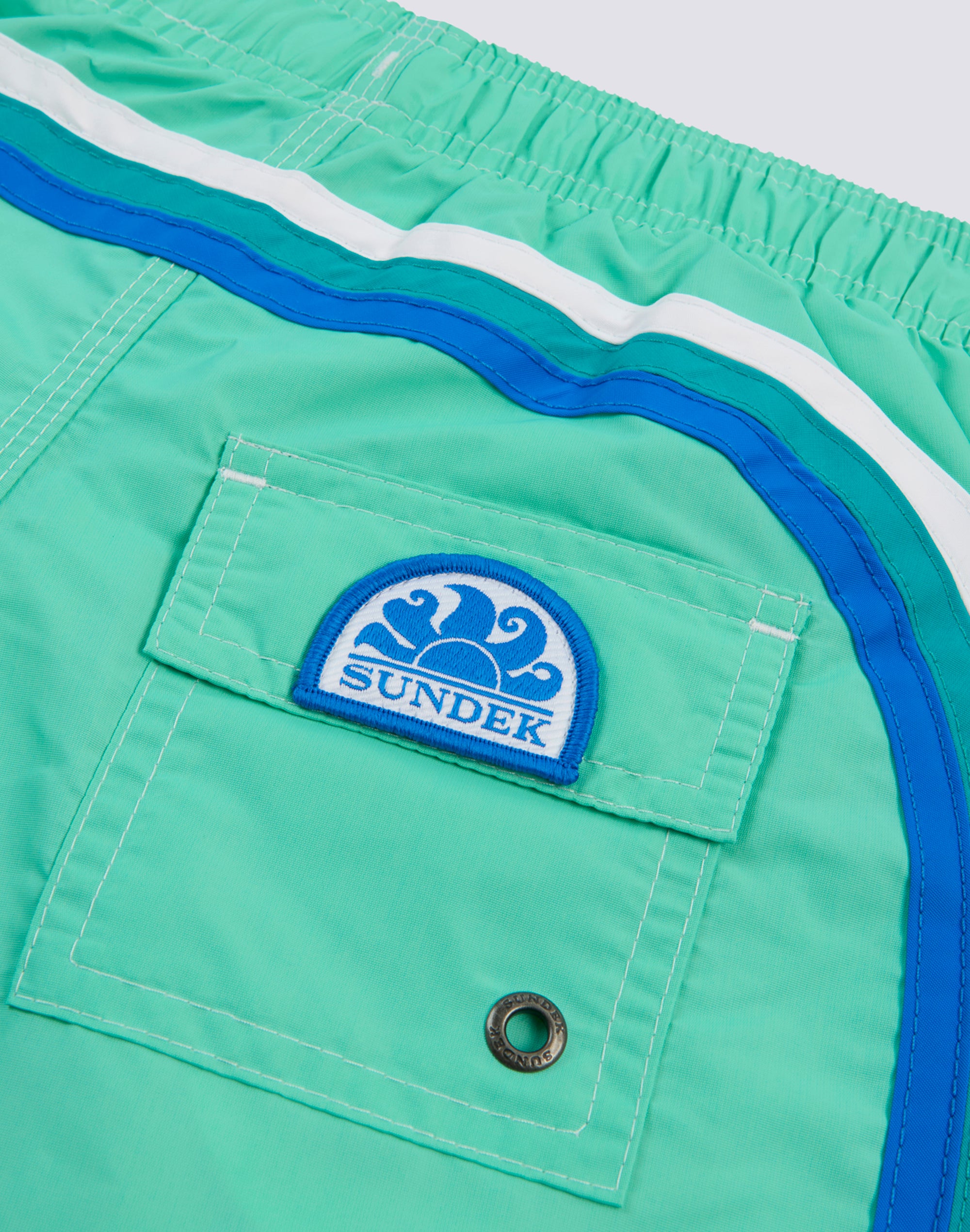 sundek-costume-mare-bambino-corto-iconic-taffeta-vita-elasticata image 3