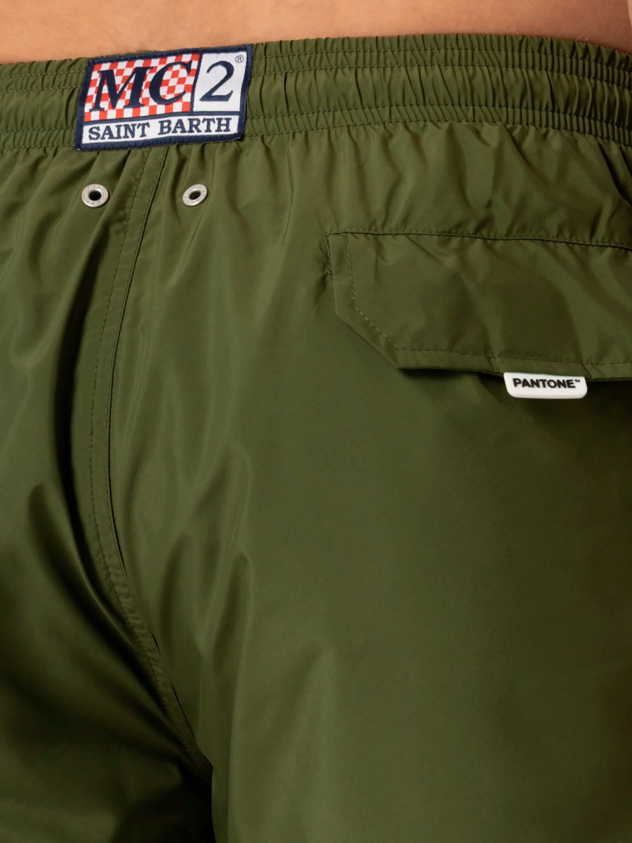 mc2-saint-barth-costume-mare-lighting-pantone-verde-militare image 6