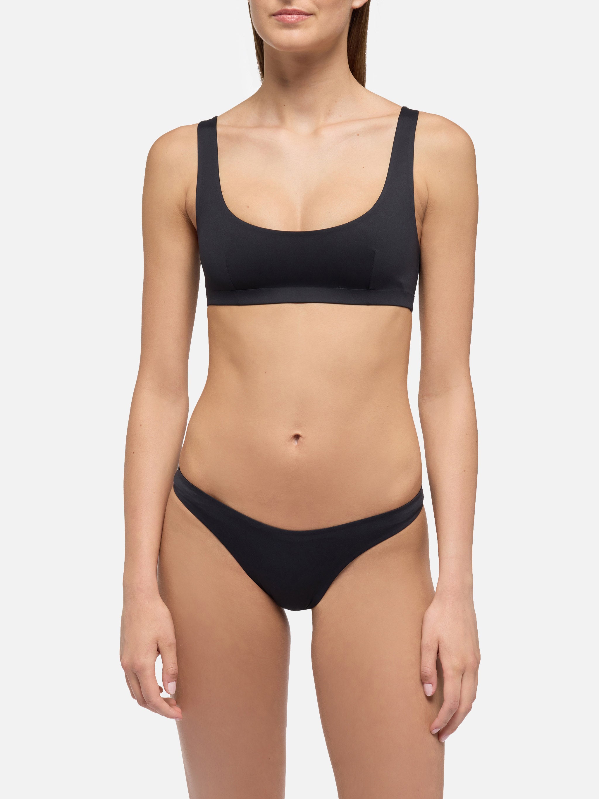 mc2-saint-barth-bikini-a-bralette-minerva-afrodite-nero-termosaldato image 2