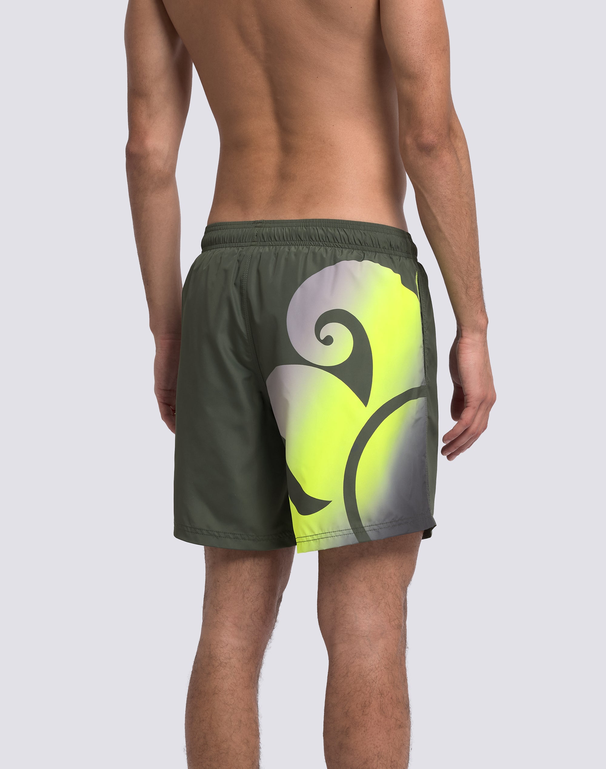 sundek-m752bdrt487-costume-uomo-media-lunghezza-stampa-logo-sfumato-riciclato image 5