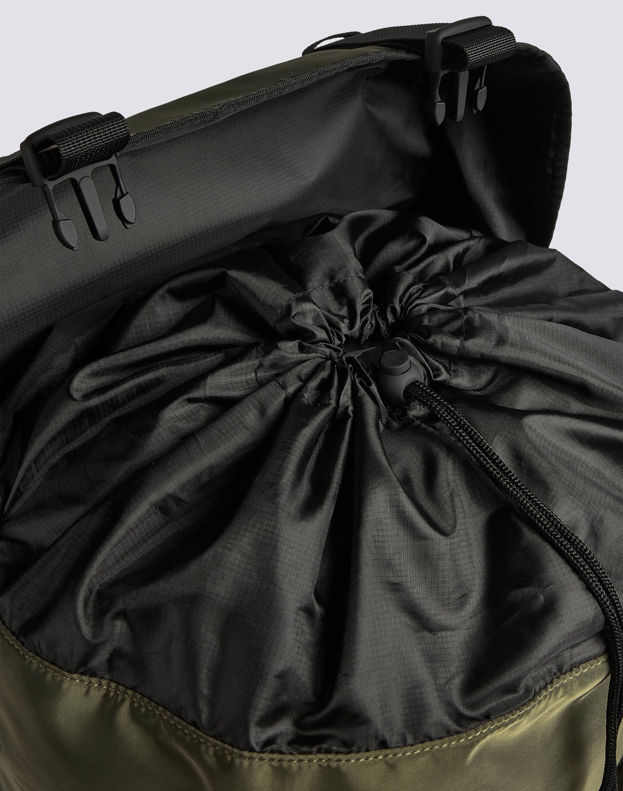 sundek-zaino-in-nylon-shiny-con-tasche-cargo-zaino-urban-uomo image 4
