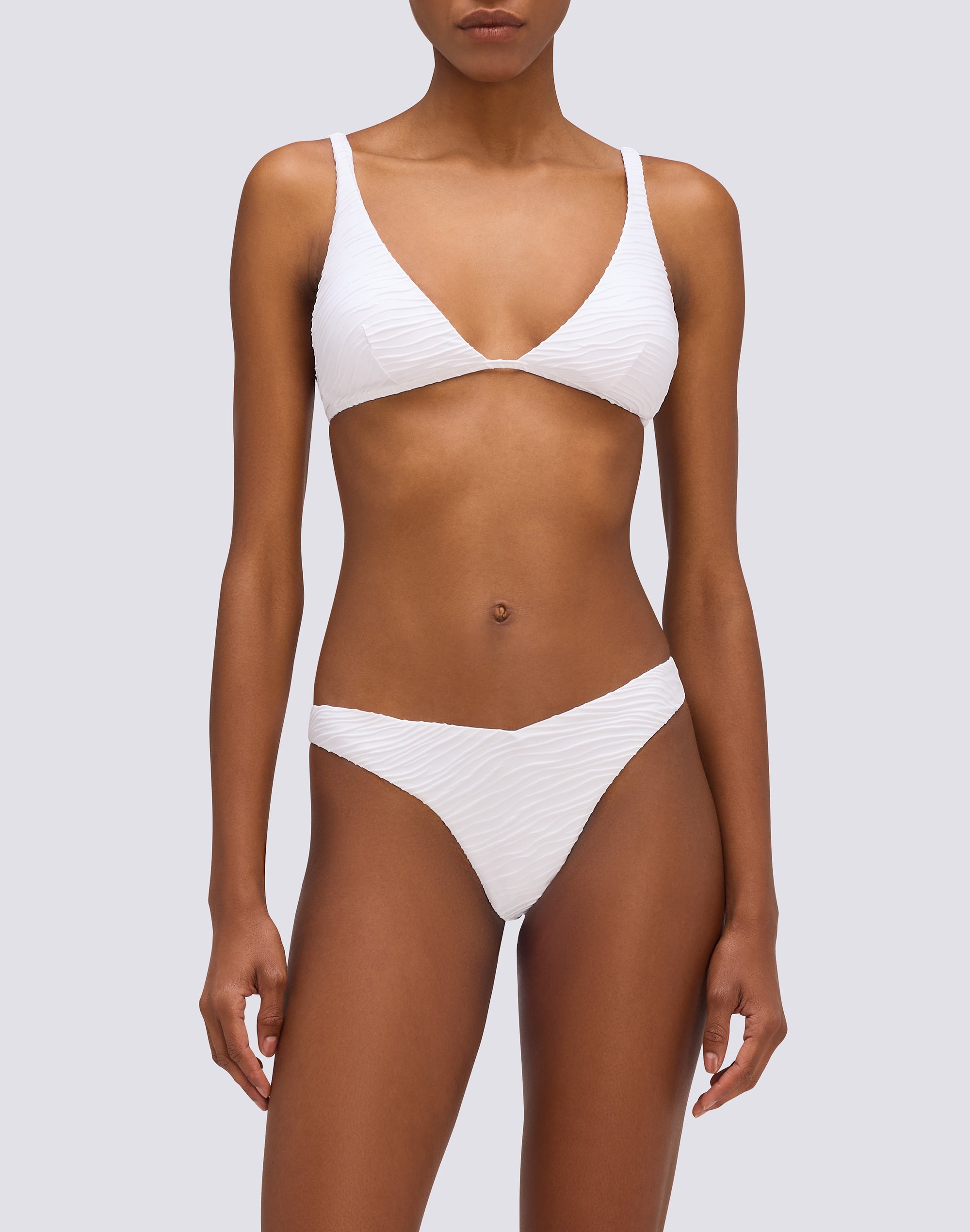 sundek-loren-slip-bikini-sgambato-a-vita-alta-jacquard-wave image 4
