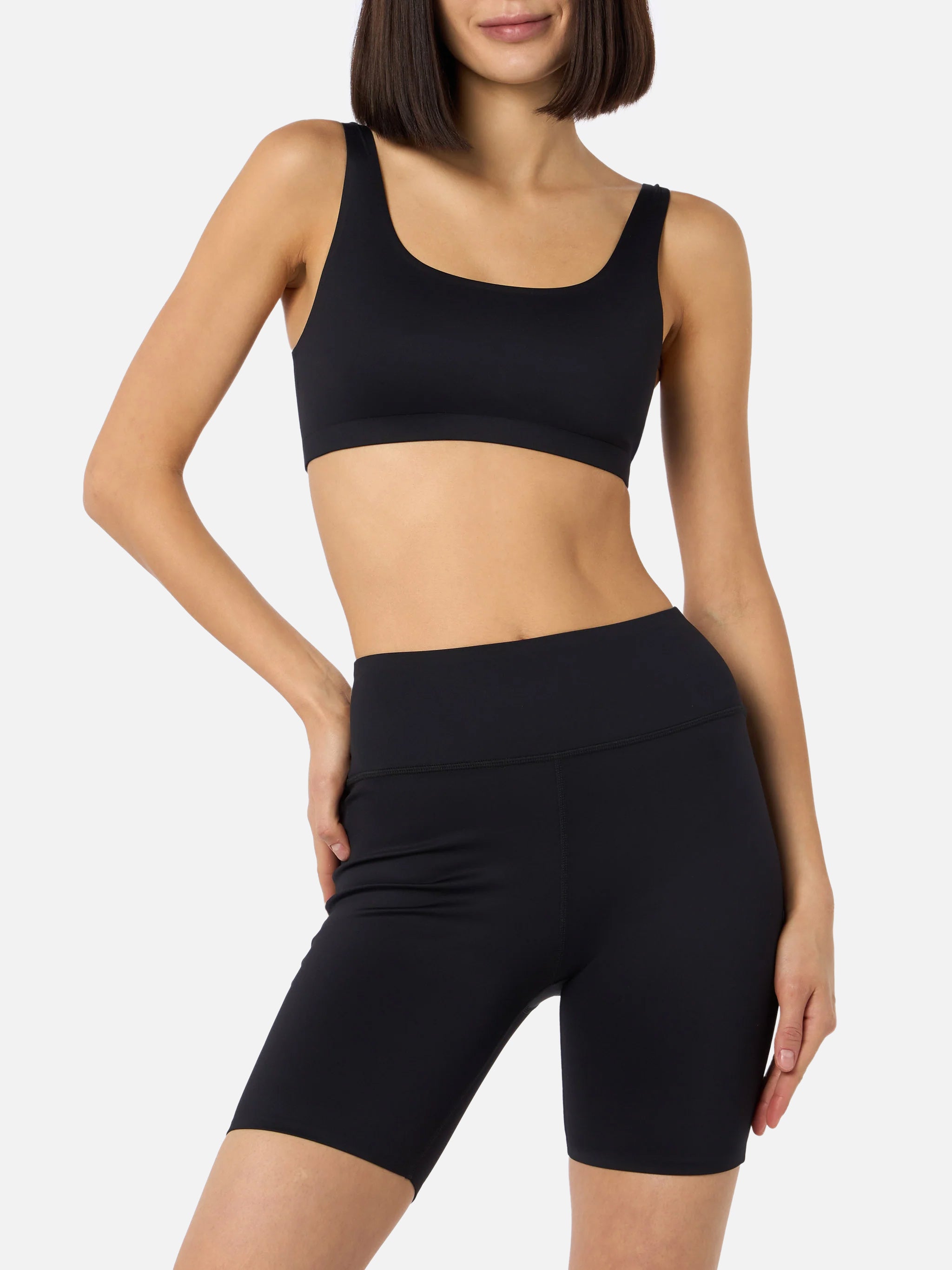 top-sportivo-mc2-saint-barth-fify-in-tessuto-tecnico-nero-con-struttura-termosal image 2