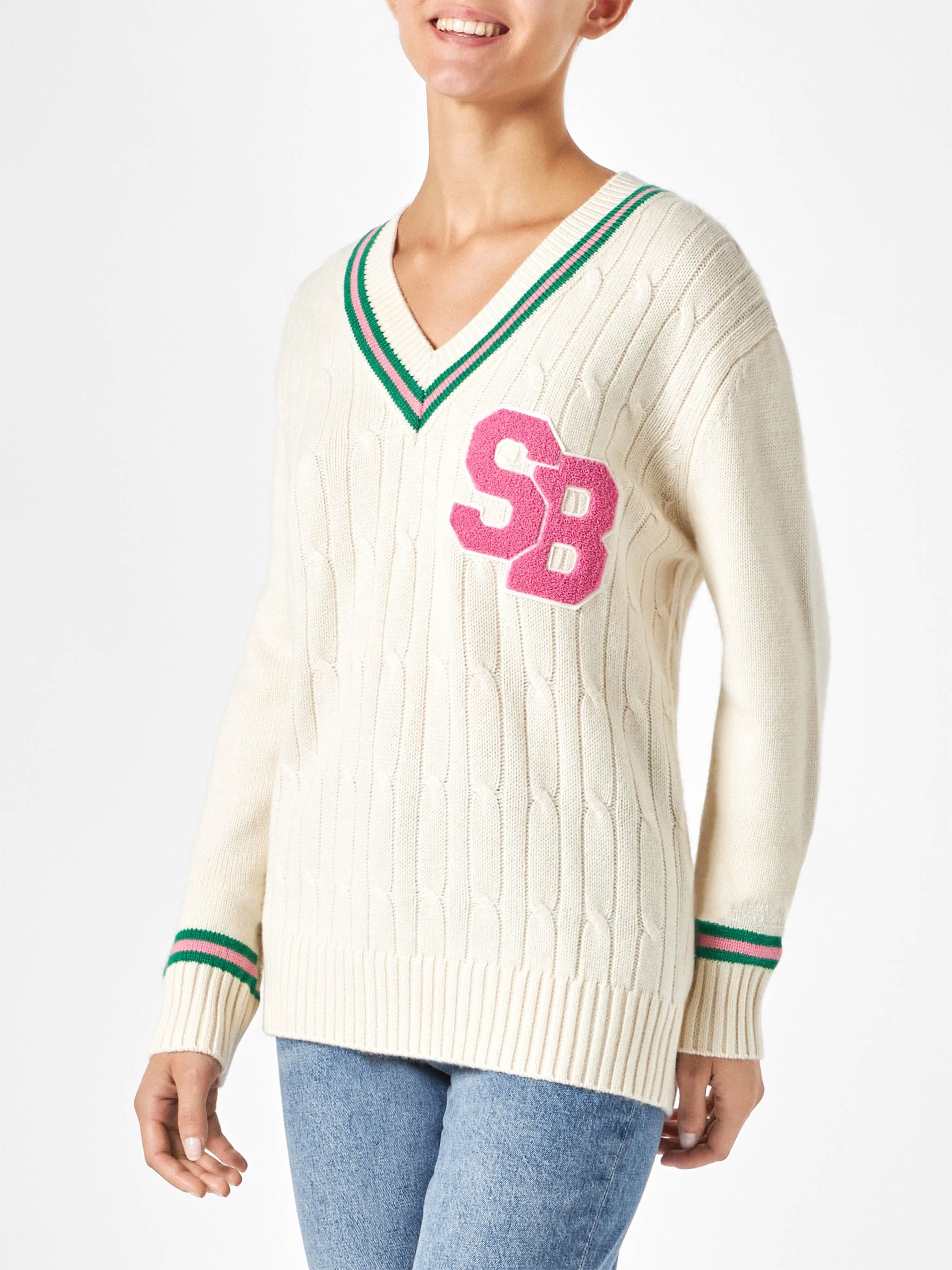 mc2-saint-barth-roger-maglia-donna-scollo-v-cashmere-misto-bianca-con-patch image 3