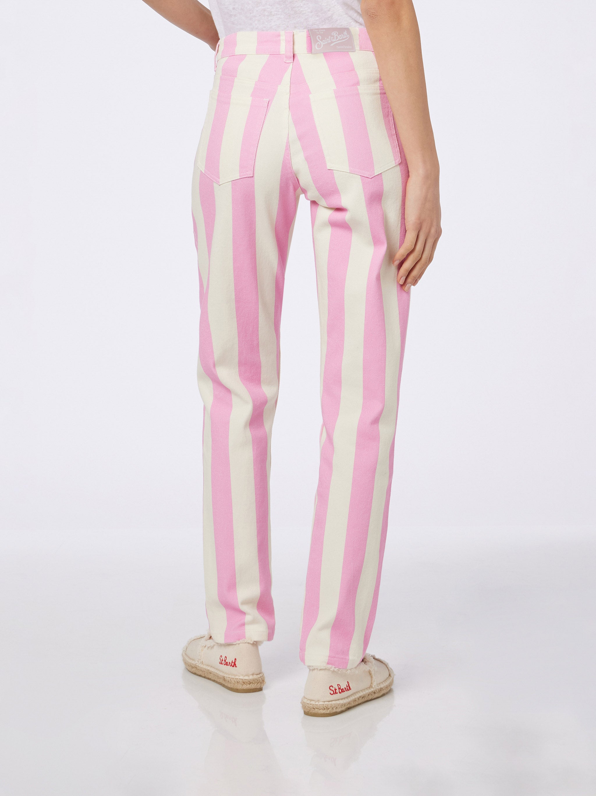 mc2-saint-barth-jeans-belleville-in-denim-a-righe-rosa-con-linea-tapered-per-don image 5