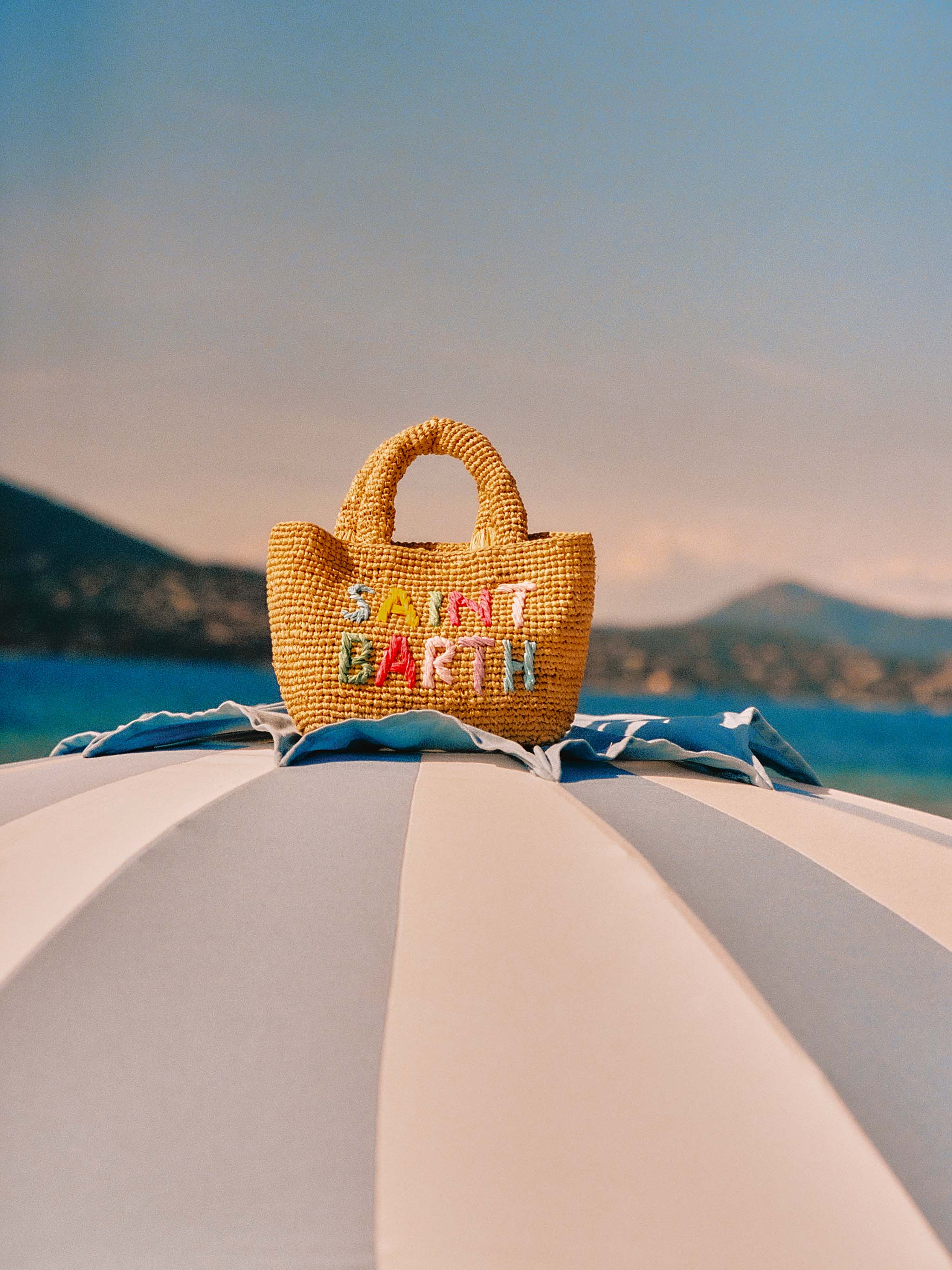mc2-saint-barth-borsa-beach-mini-in-raffia-naturale-con-logo-ricamato-multicolor image 2