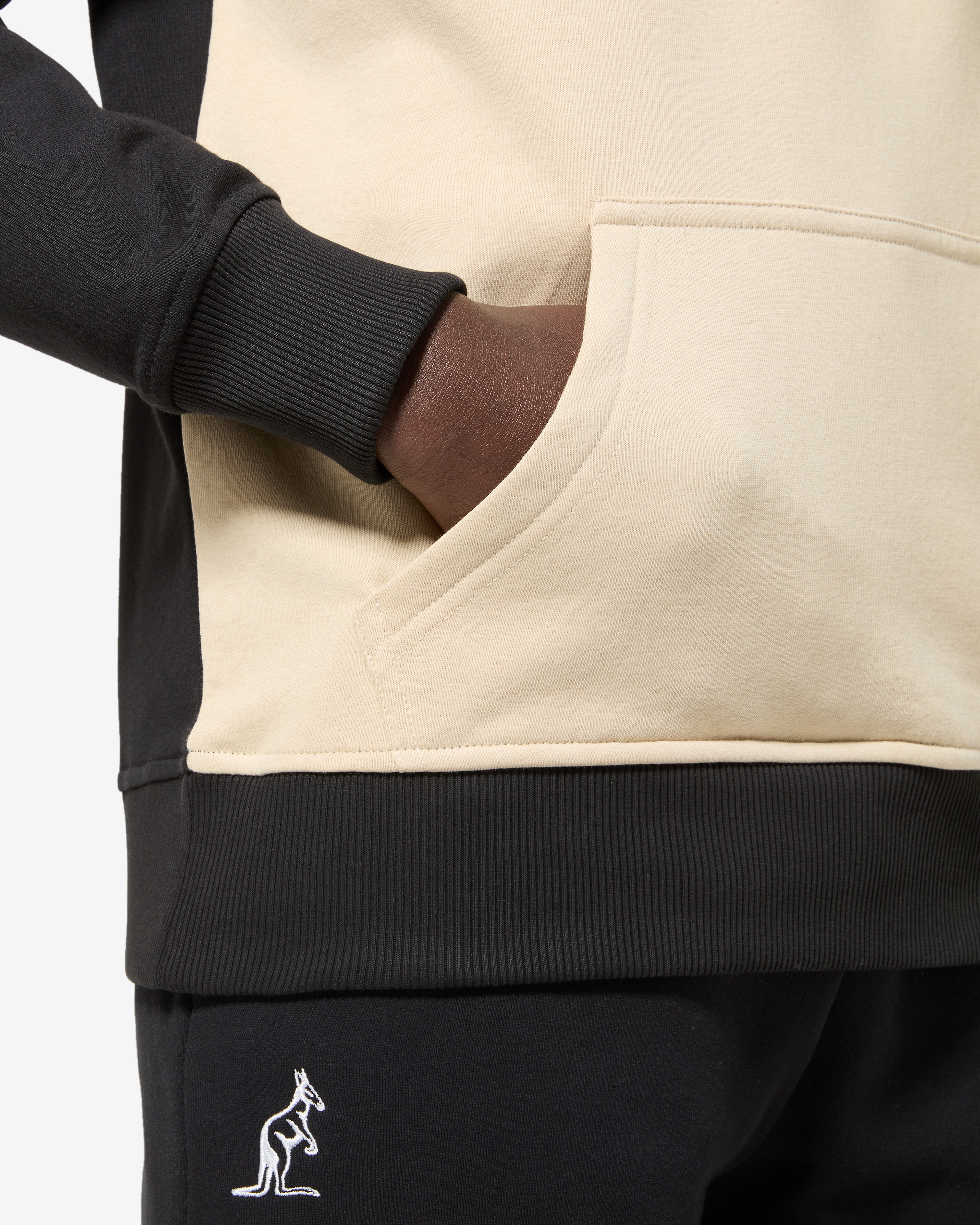 australian-style-hoodie-nero-in-corduroy-con-cappuccio image 5