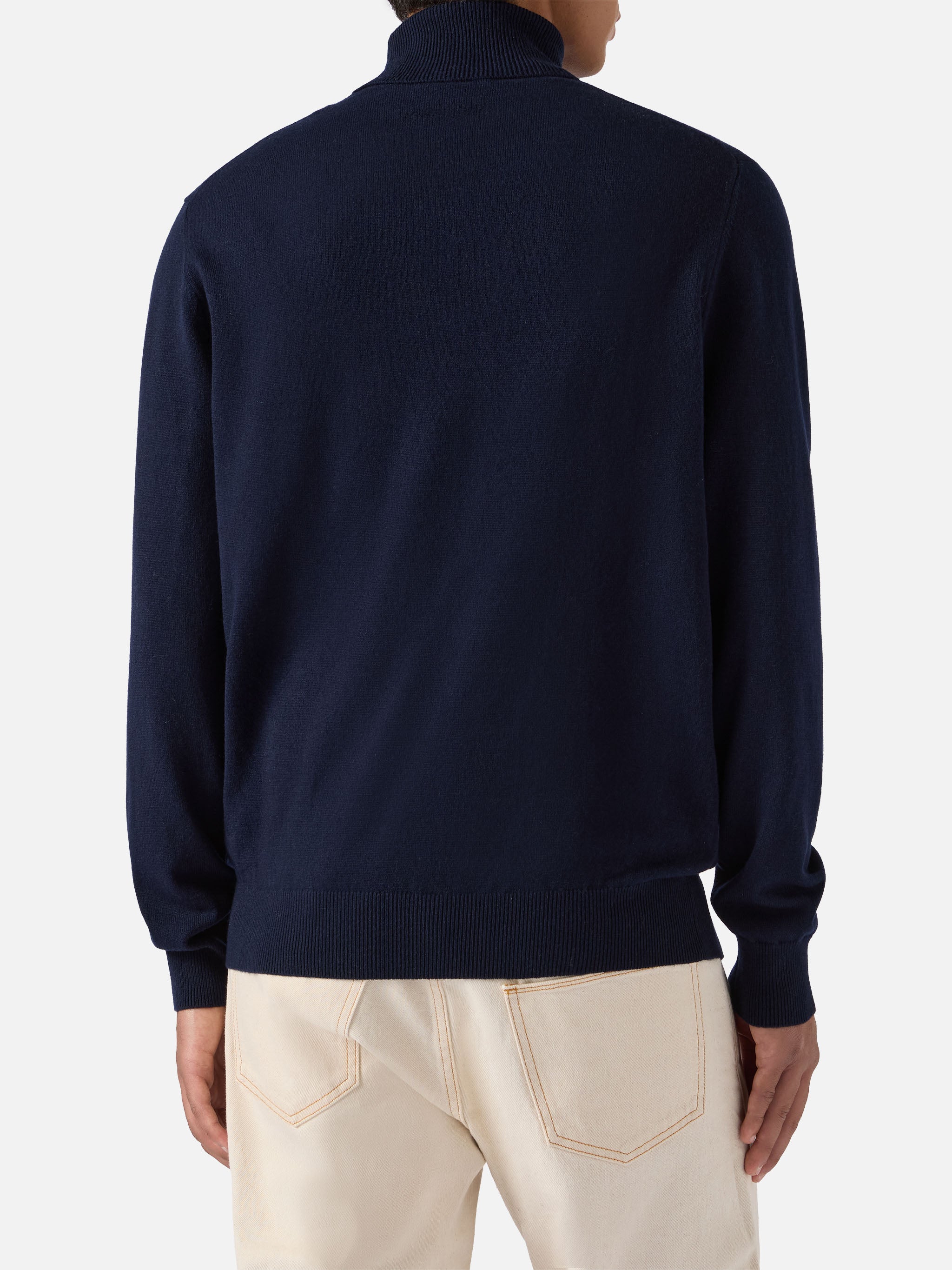 mc2-saint-barth-bond-dolcevita-uomo-blu-notte-lana-merino-e-cashmere image 3