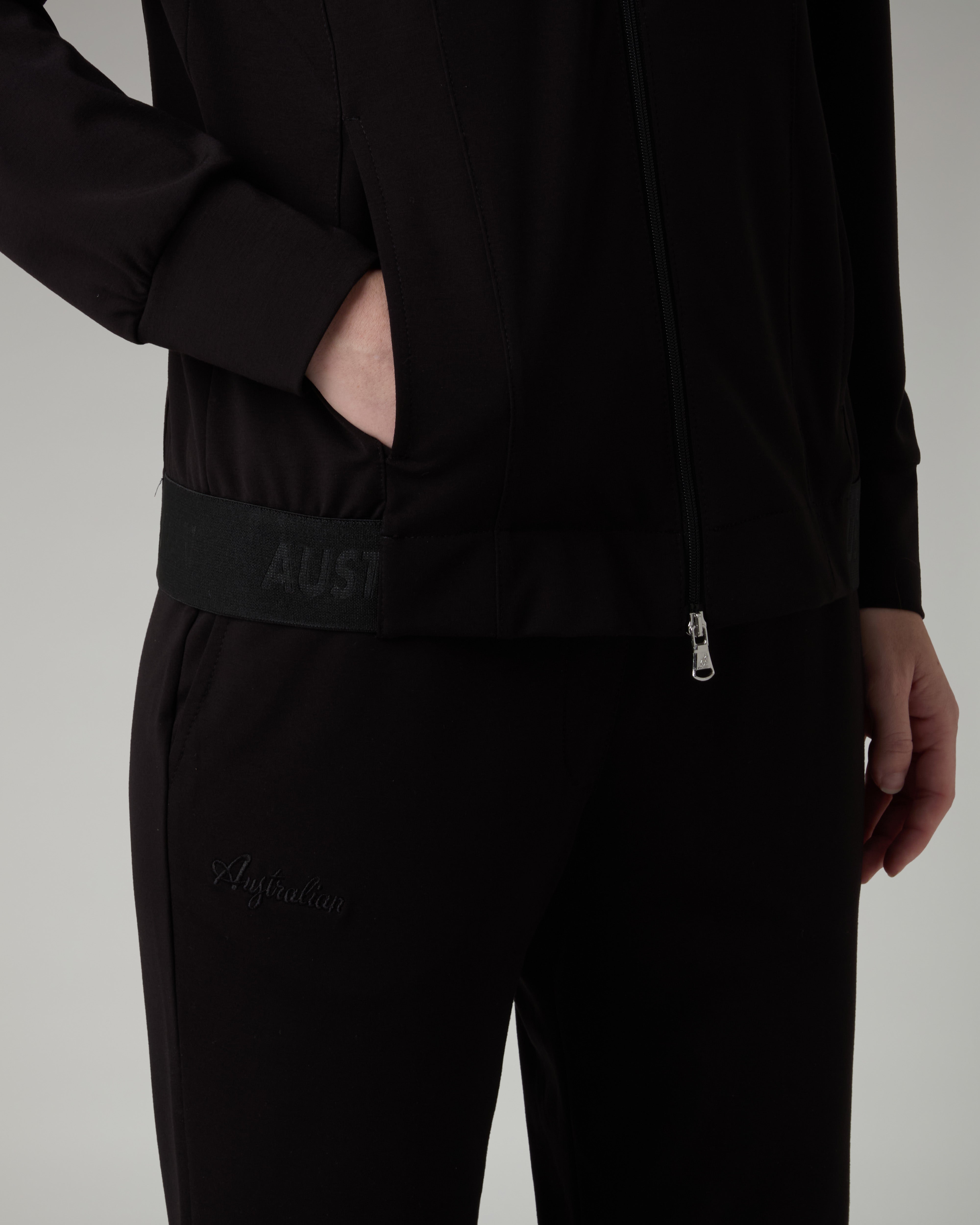 australian-signature-tracksuit-flow-tuta-completa-interlock-nera image 5