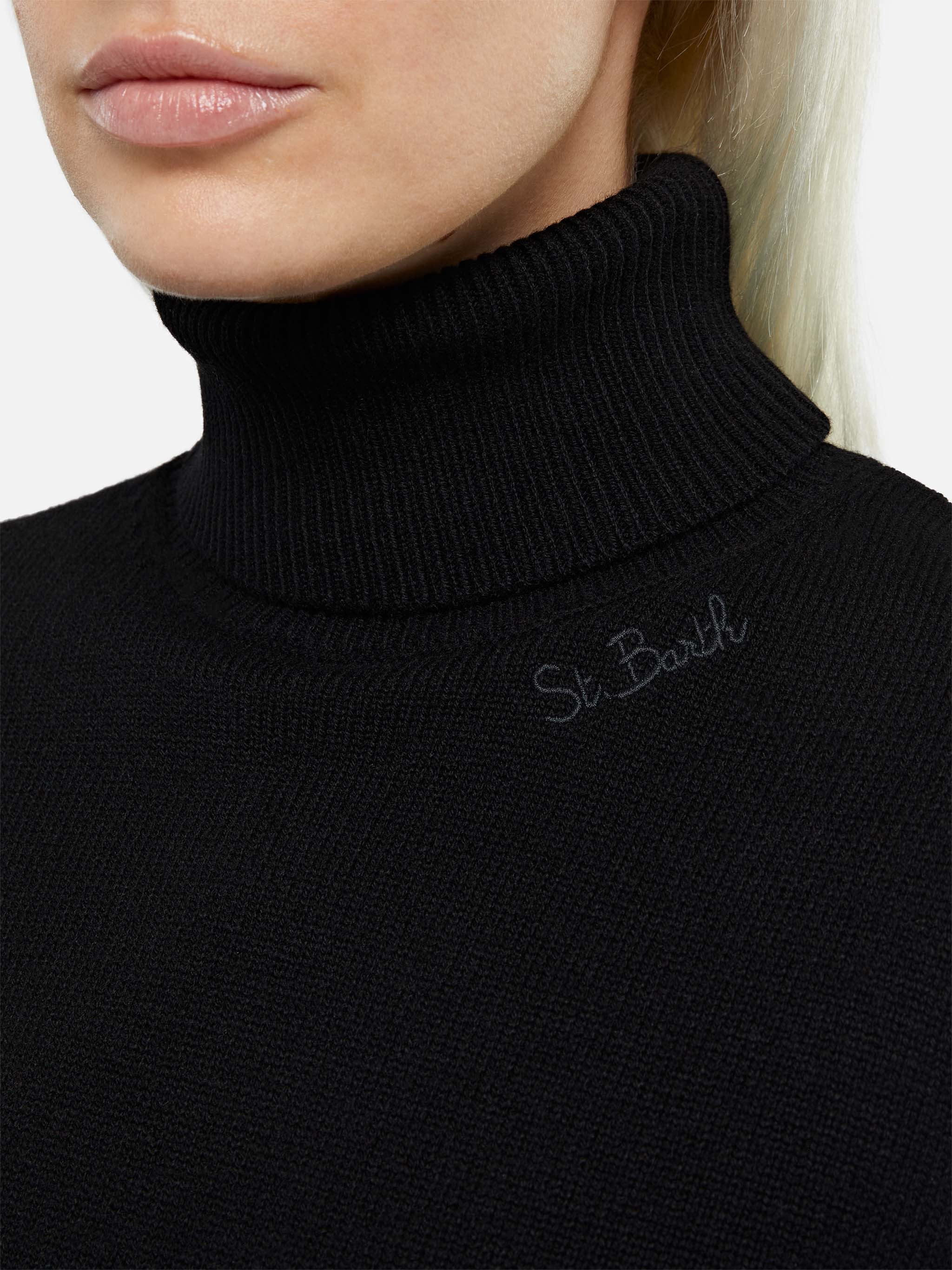 mc2-saint-barth-moody-dolcevita-donna-in-misto-cashmere-nero image 2