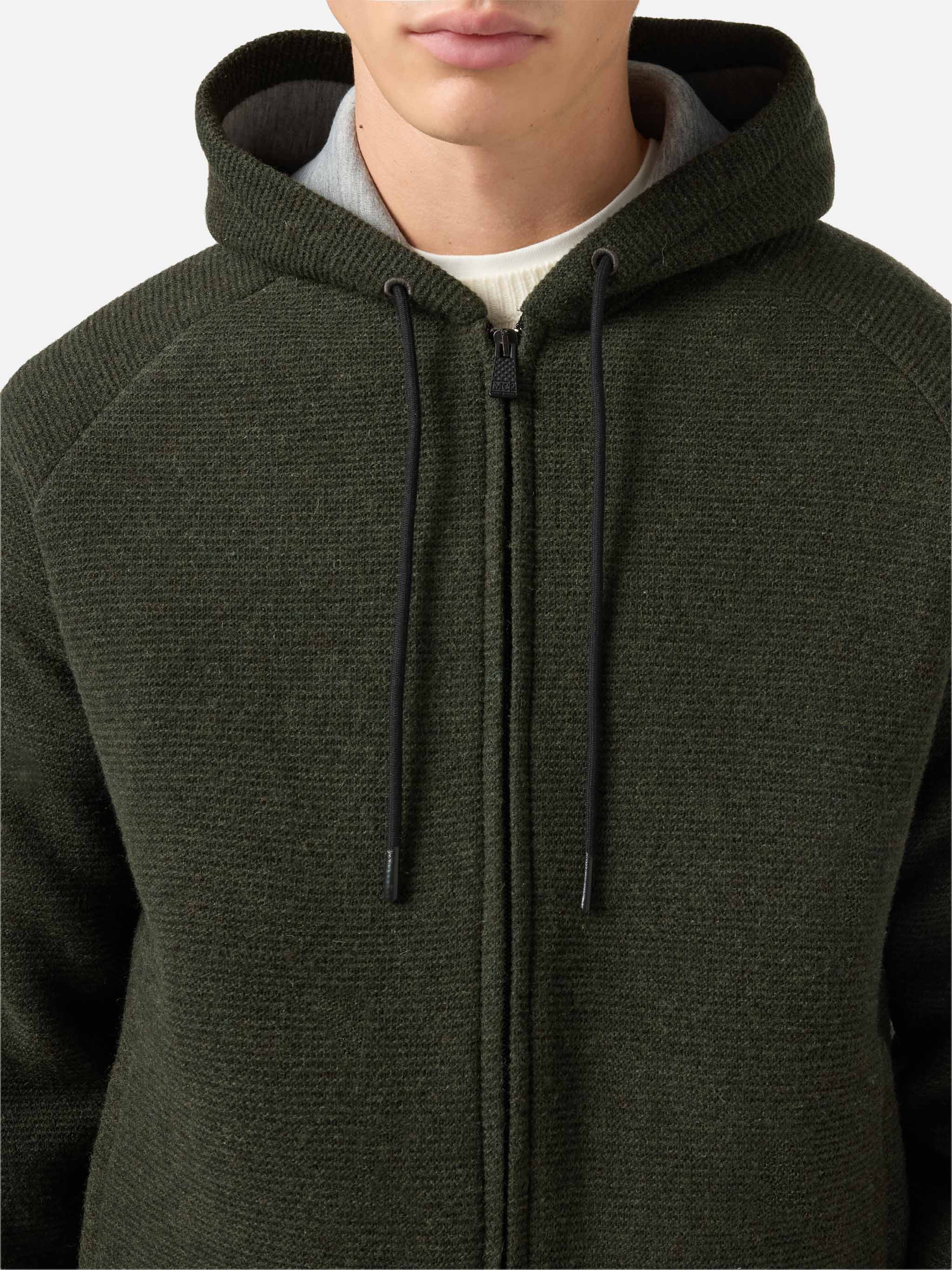 mc2-saint-barth-giacca-carrell-knit-uomo-verde-militare-con-zip-e-cappuccio image 4