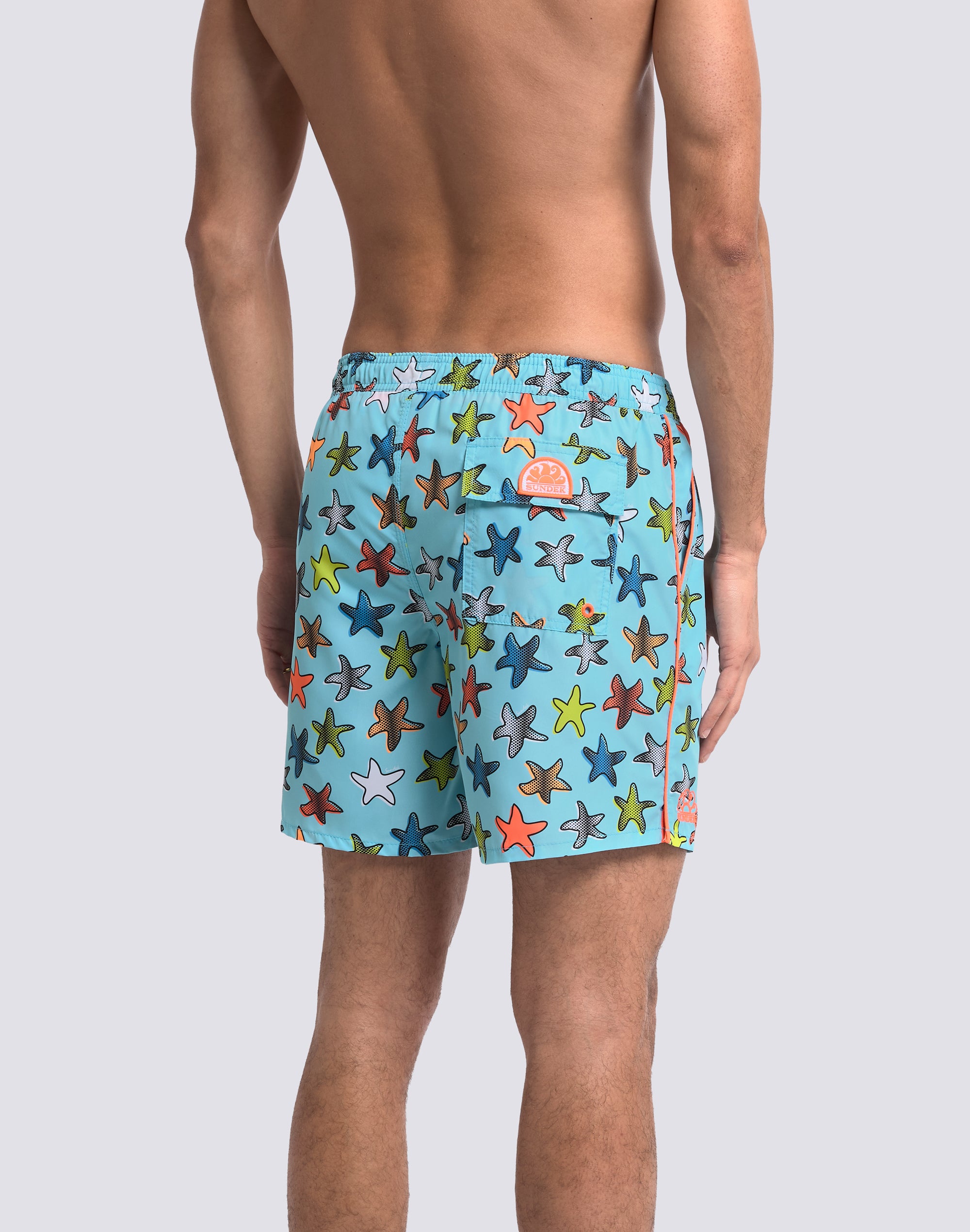 sundek-pervis-m420-uomo-media-lunghezza-happy-star-poliestere-riciclato-repreve image 5