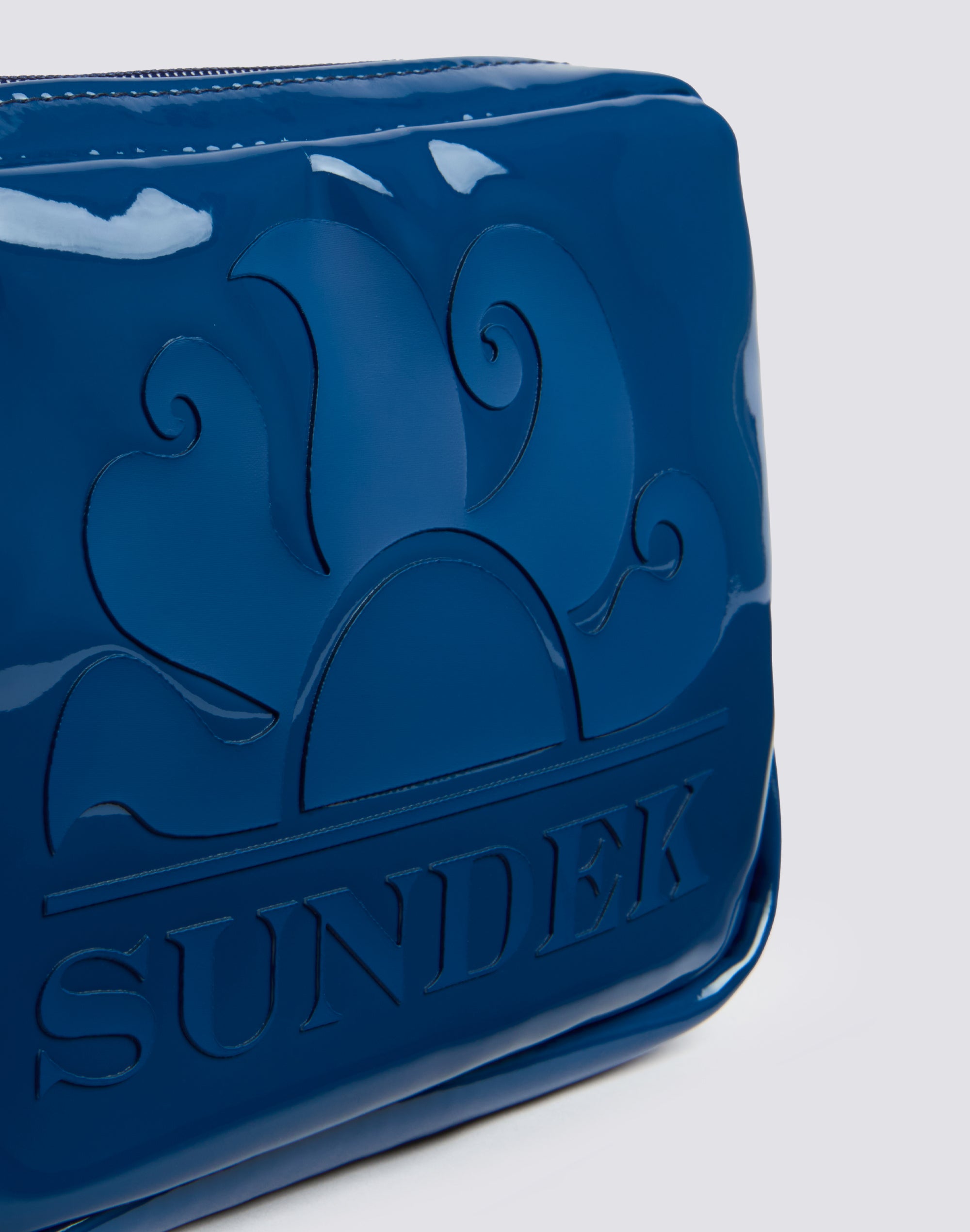 sundek-boston-aw923abpv400-pochette-shiny-donna image 2