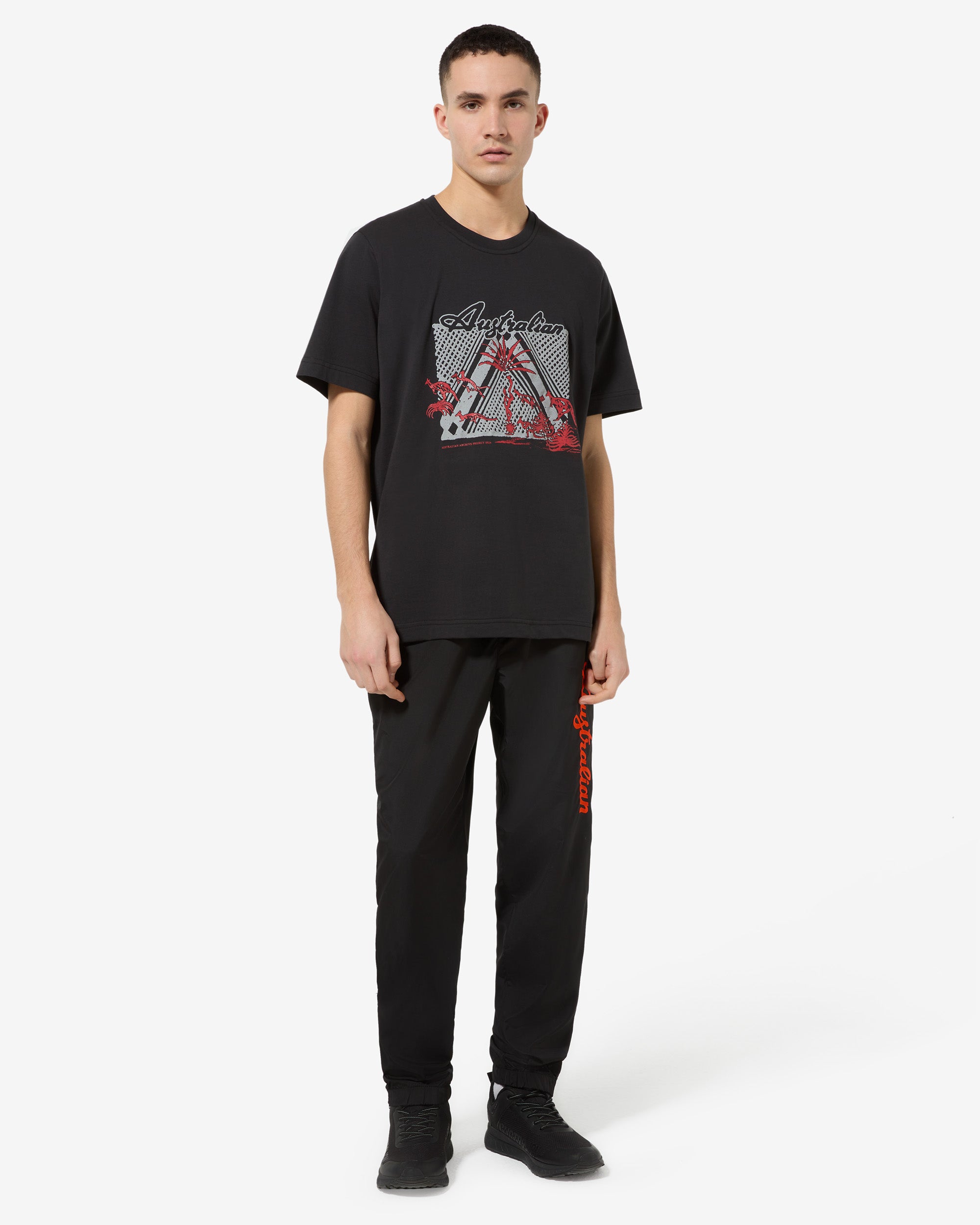 australian-ethnic-t-shirt-t-shirt-cotone-nera-regular-fit image 2