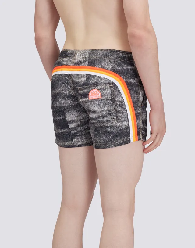 sundek-iconic-taffeta-goldenwave-costume-mare-uomo-corto-vita-elasticata-stampa- image 1