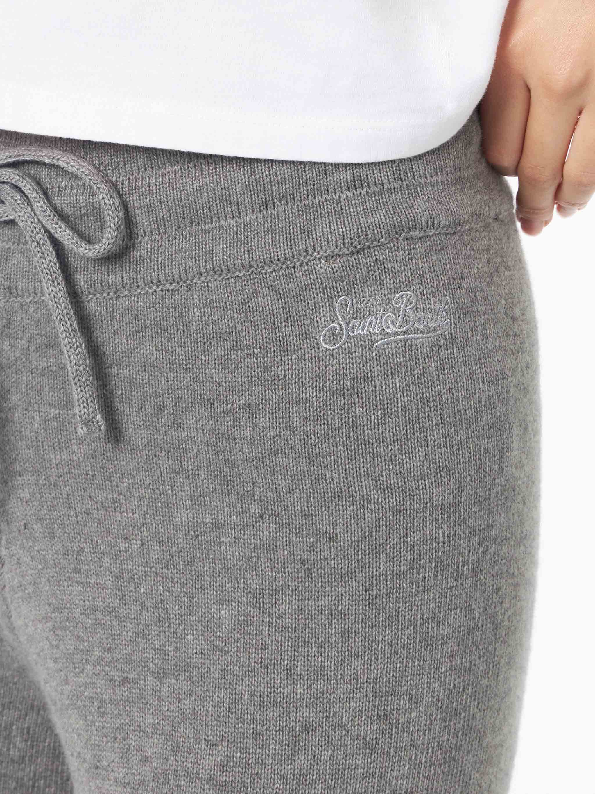 mc2-saint-barth-pantaloni-palazzo-donna-sav0001-maglia-grigio-misto-cashmere image 3