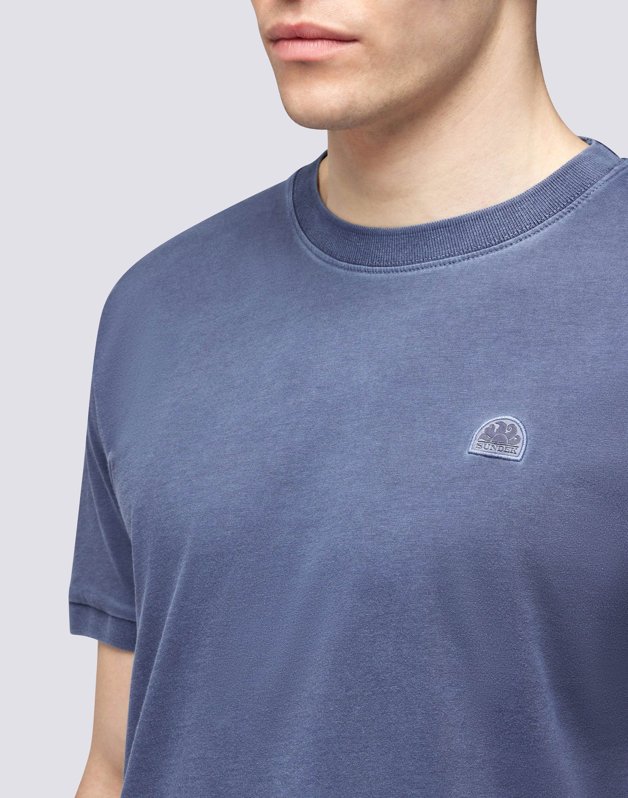 sundek-t-shirt-new-dey-uomo-girocollo-tinto-capo-con-logo image 4