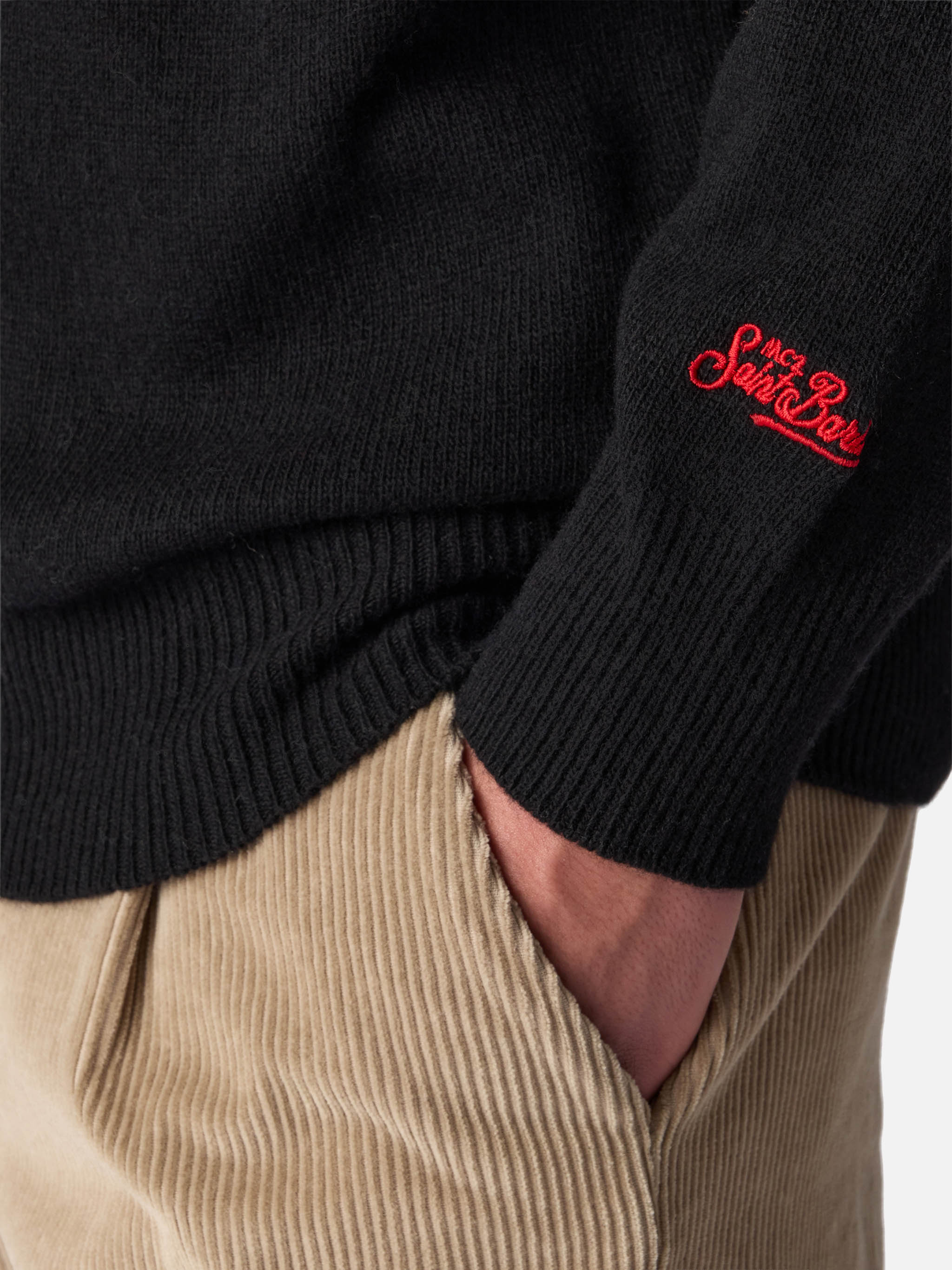 mc2-saint-barth-maglione-girocollo-heron-uomo-nero-con-ricamo-vip-club-cortina-s image 4