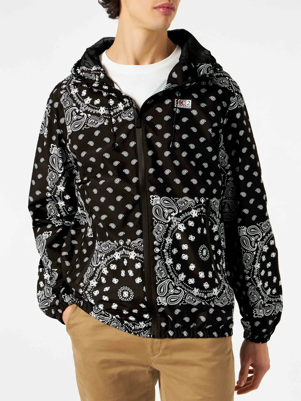mc2-saint-barth-kauris-giacca-leggera-waterproof-stampa-bandana-nera-uomo image 1