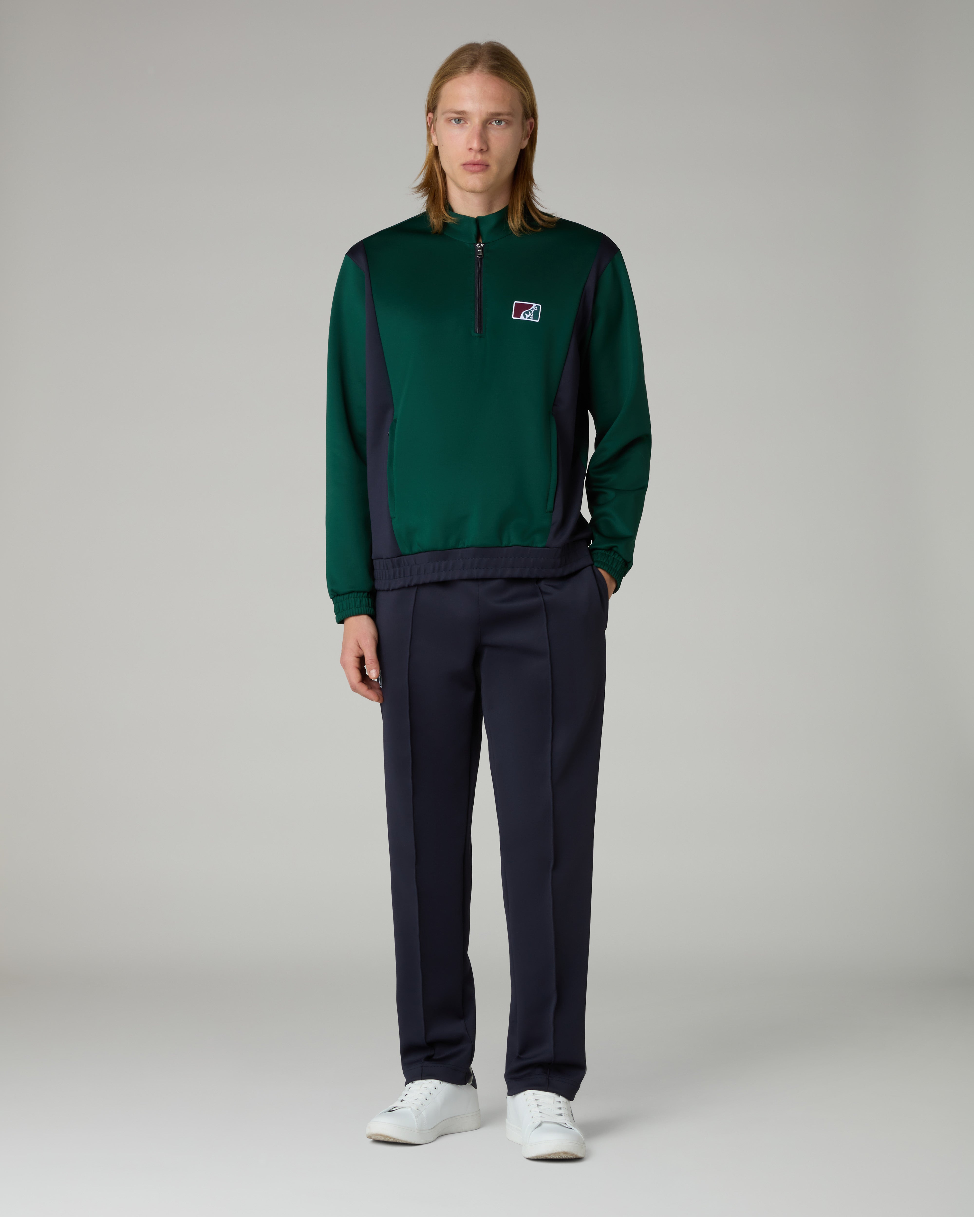 australian-classic-crewneck-mezza-zip-tessuto-shot image 2