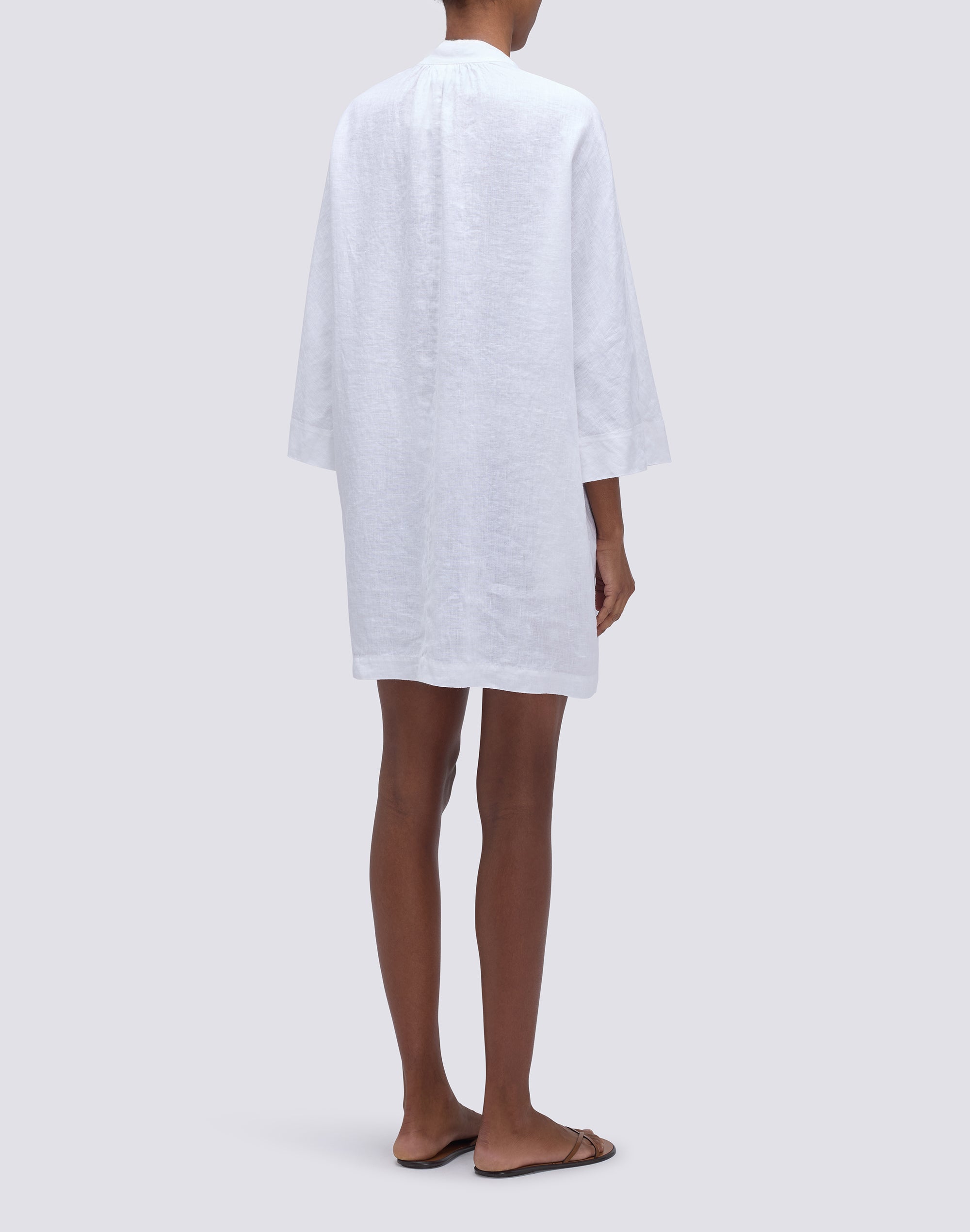 sundek-abito-corto-in-lino-donna-collo-coreana-gw882drli500 image 2