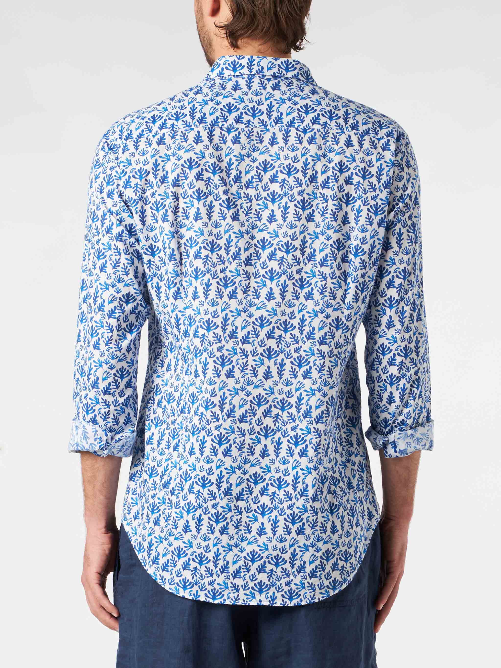 mc2-saint-barth-sikelia-camicia-uomo-cotone-mussola-stampa-foglie-blu image 2