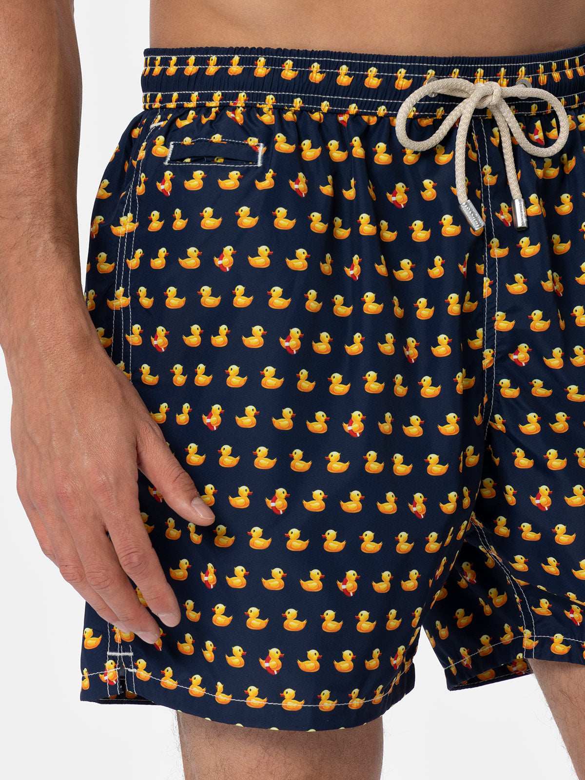 mc2-saint-barth-costume-lighting-micro-uomo-stampa-ducky-blu image 3