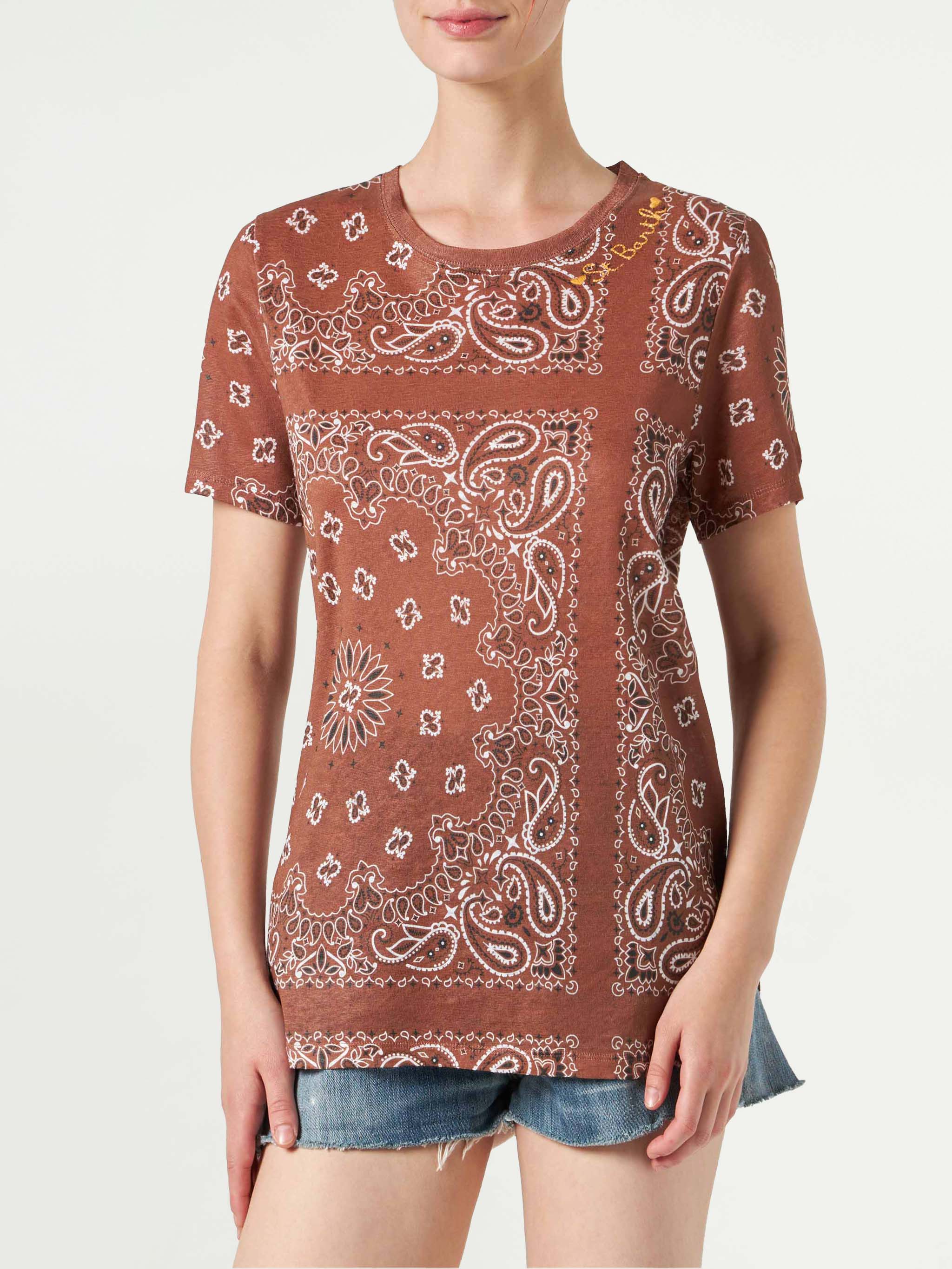 mc2-saint-barth-t-shirt-scarlett-in-lino-fantasia-bandana-marrone image 1