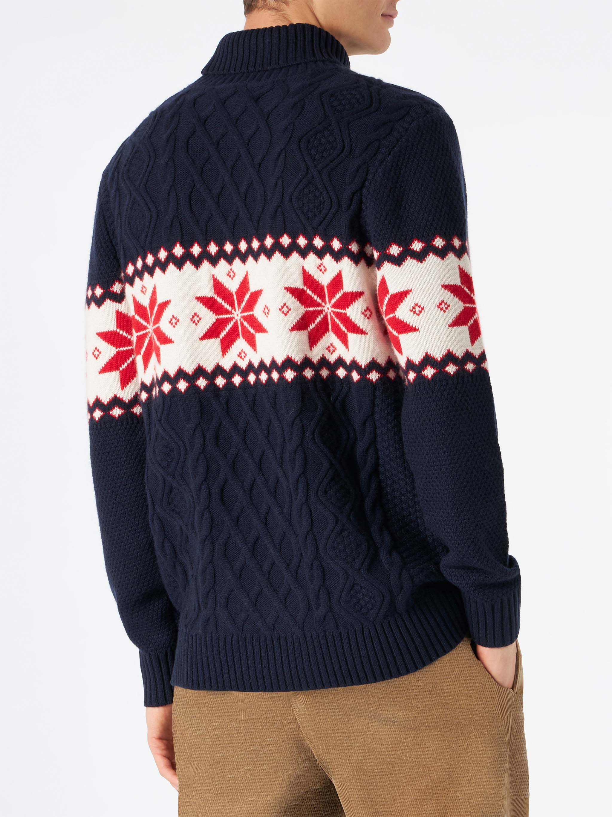 mc2-saint-barth-maglione-mezzo-collo-uomo-blu-con-scritta-bombardino image 3