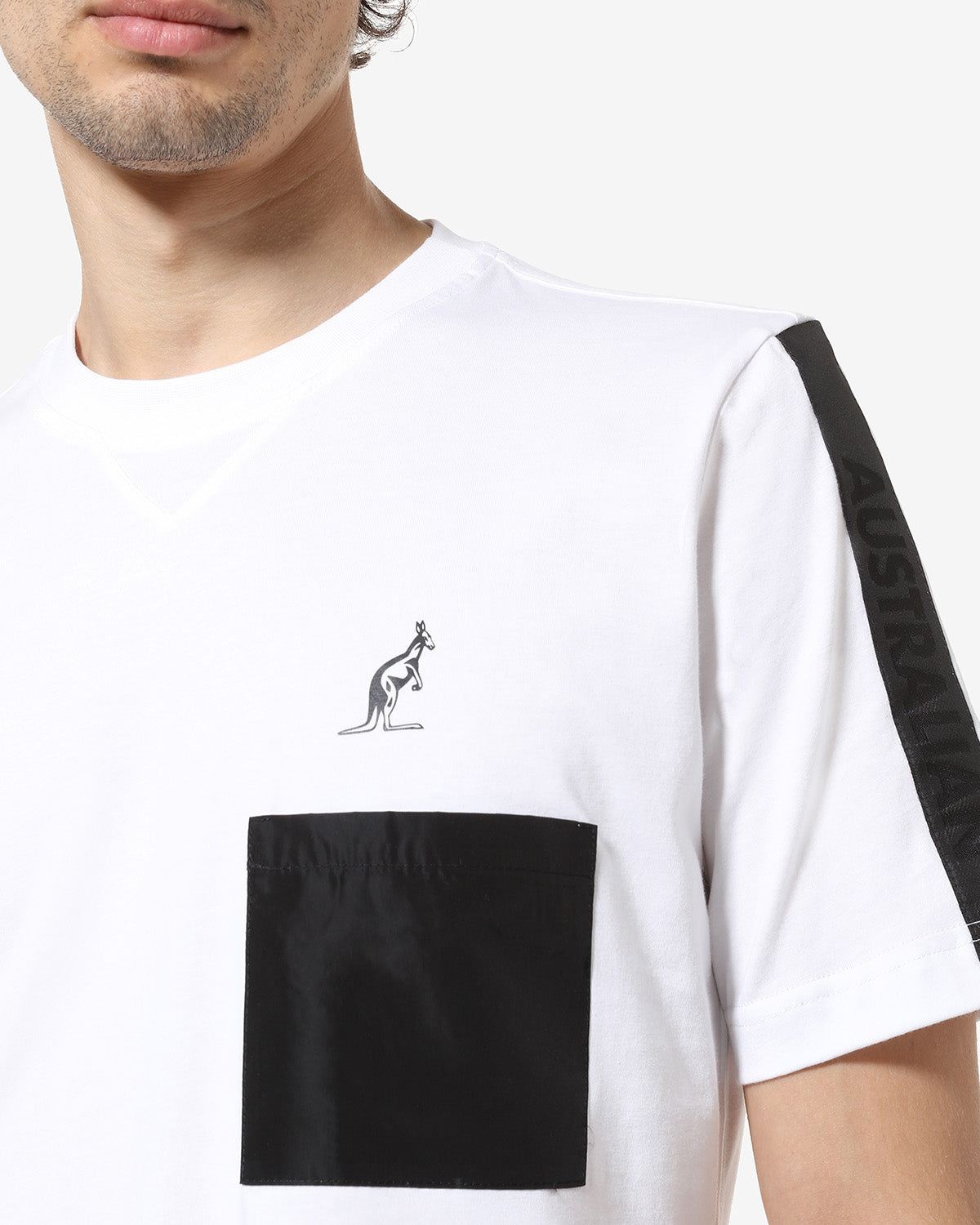 australian-impact-t-shirt-t-shirt-cotone-bianca-con-taschino image 4