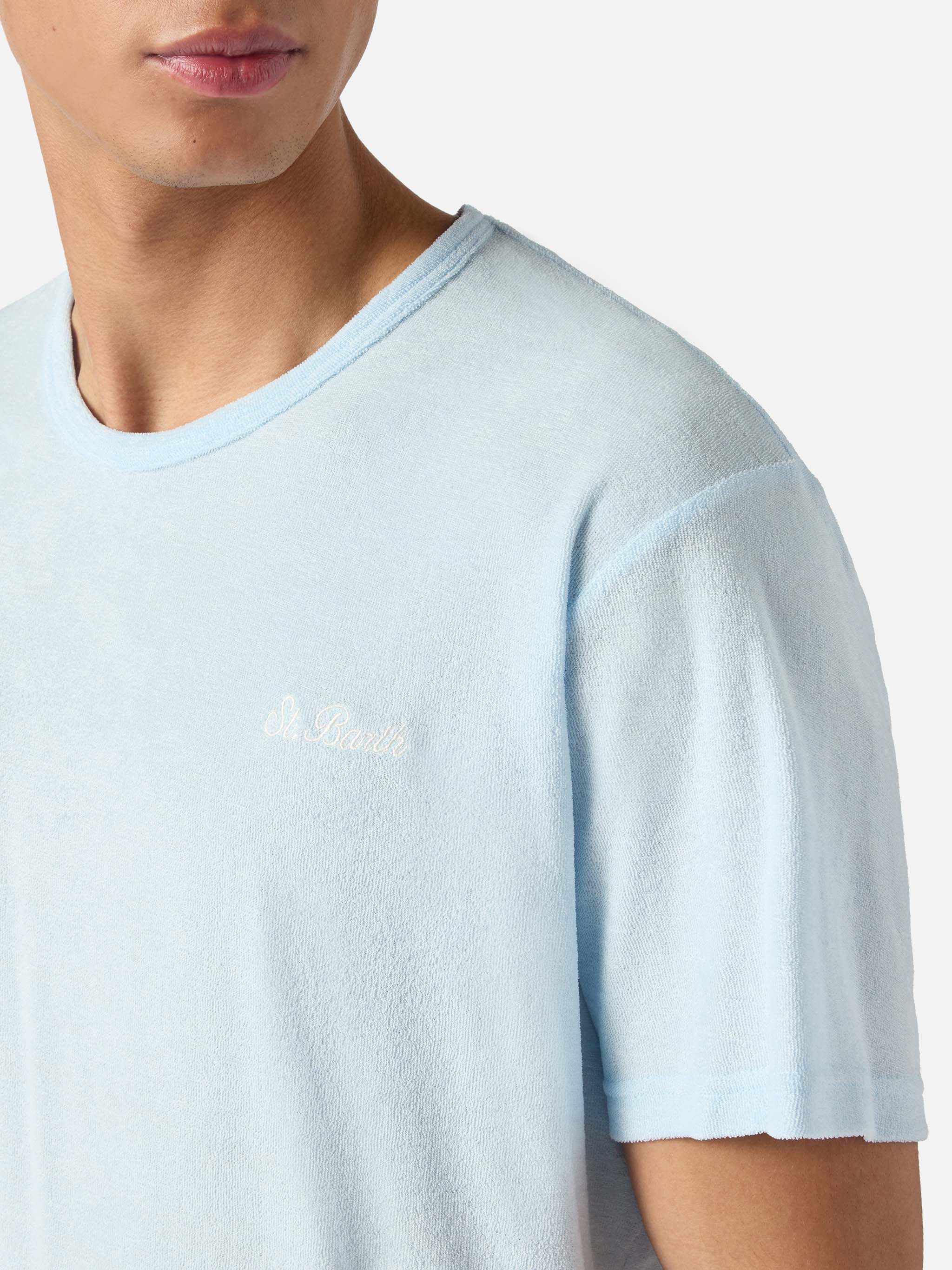 mc2-saint-barth-gary-t-shirt-uomo-azzurra-effetto-spugna-con-ricamo-logo image 3