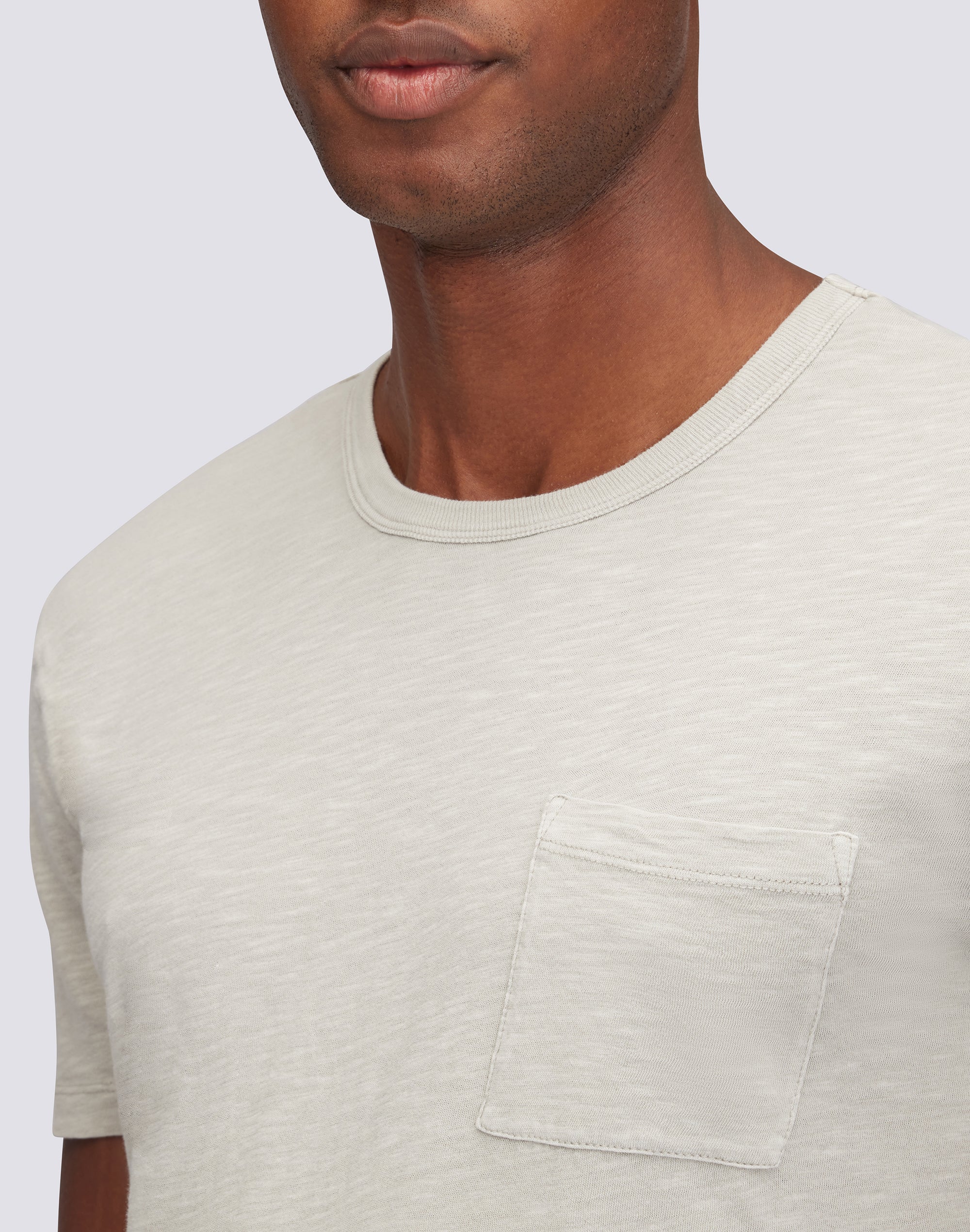 sundek-m633tejy1tc-goldenwave-t-shirt-uomo-con-tasca-tinto-capo image 2