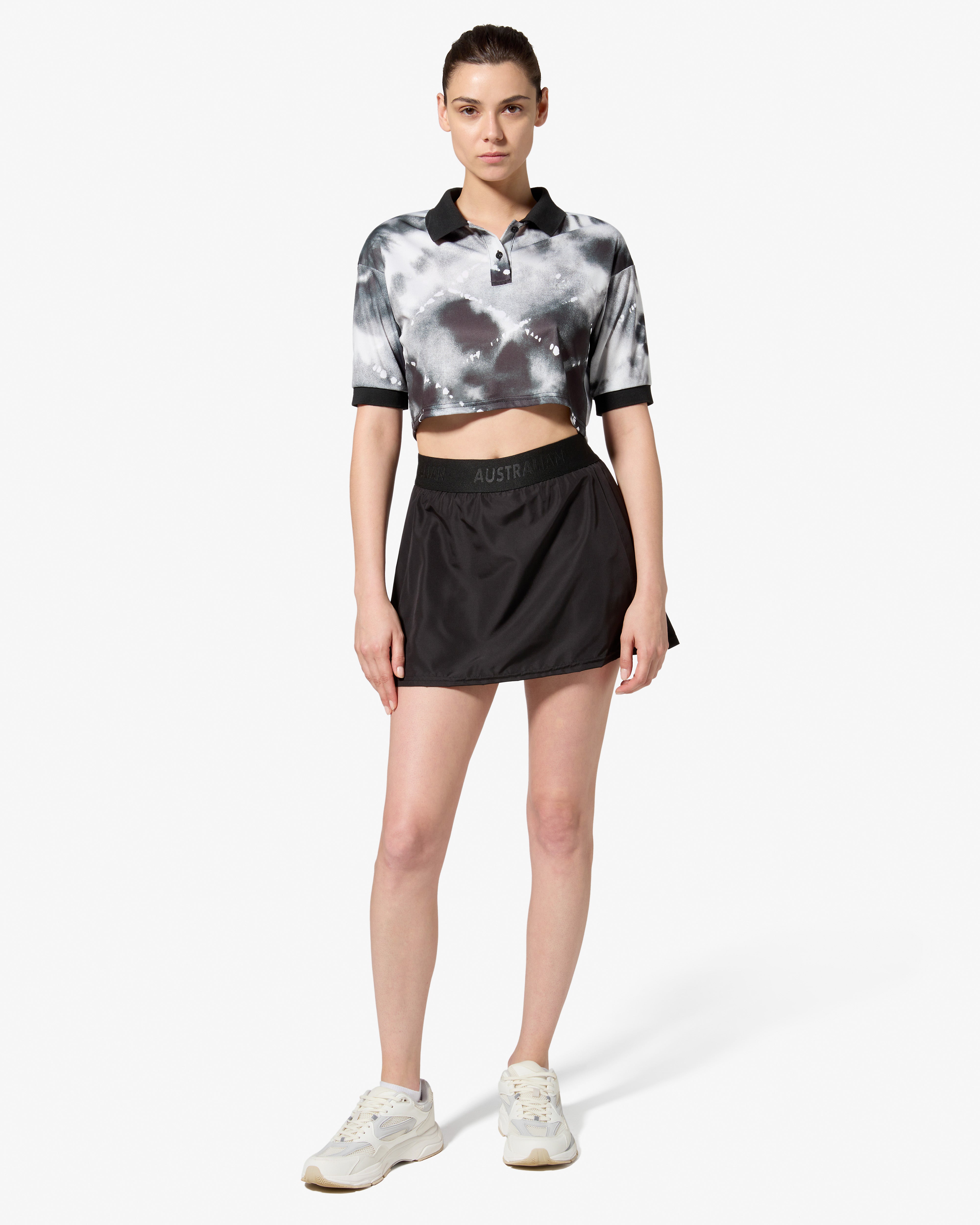 australian-archive-skirt-gonna-sportiva-nera-con-sottopantaloncino image 2
