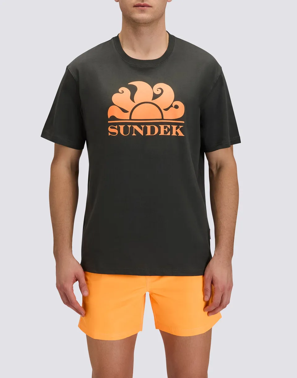 sundek-goldenwave-t-shirt-uomo-girocollo-new-simeon-con-maxi-logo-m021tej7800 image 1