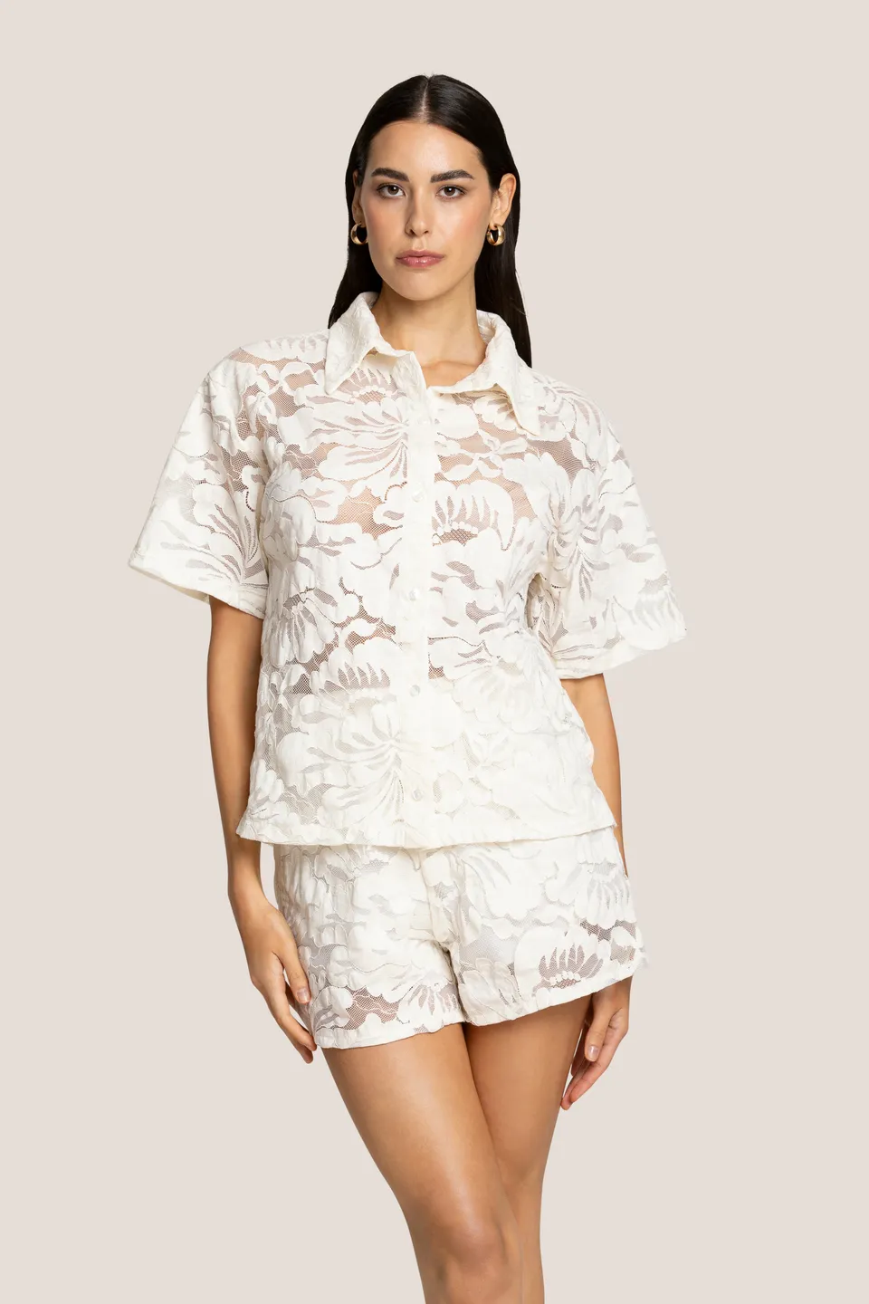 4giveness-blossom-lace-camicia-donna-manica-corta-in-pizzo image 1