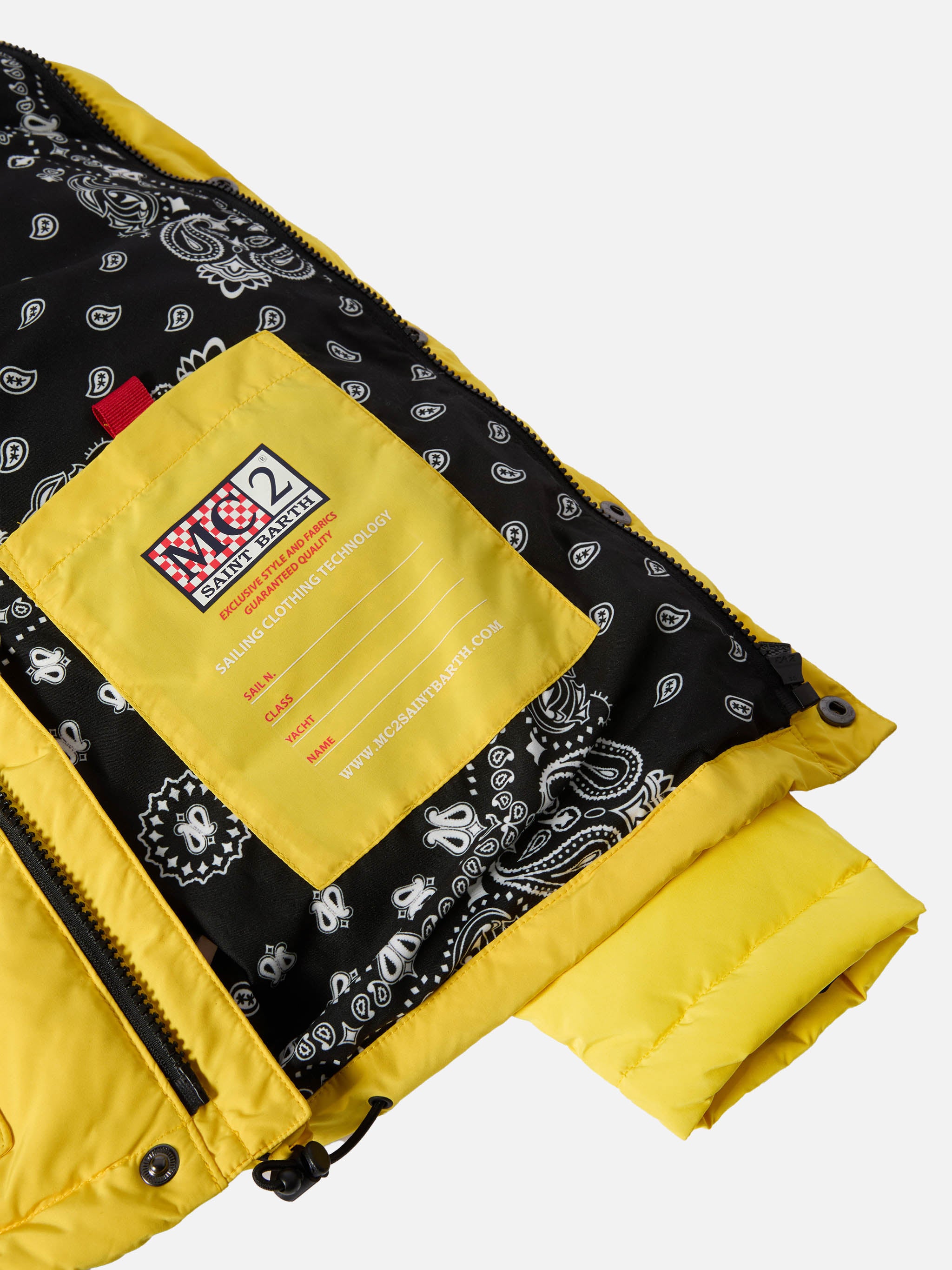 mc2-saint-barth-piumino-baxter-jr-giallo-con-cappuccio-e-stampa-bandana-nera image 4