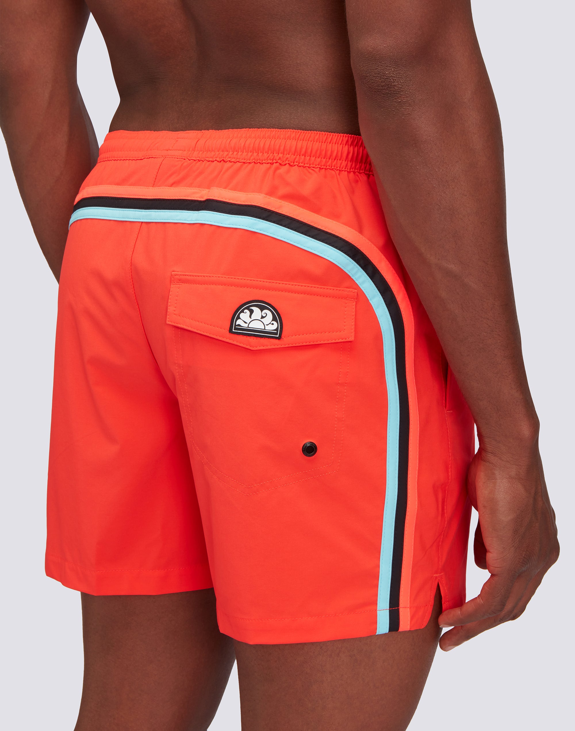 sundek-costume-da-bagno-uomo-vita-elasticata-4-way-stretch-con-custodia-removibi image 4